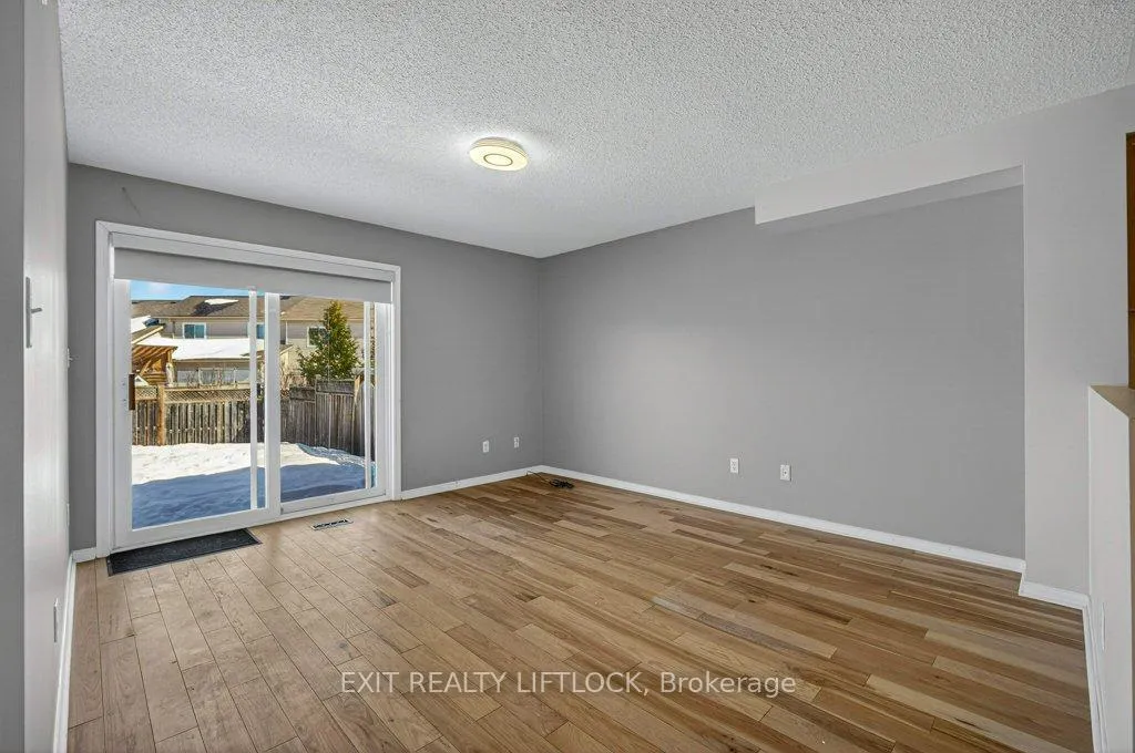 Photo 13 of 1418 Hancox Court, Peterborough, Monaghan Ward 2 — HOMEH
