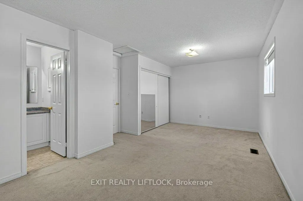 Photo 20 of 1418 Hancox Court, Peterborough, Monaghan Ward 2 — HOMEH