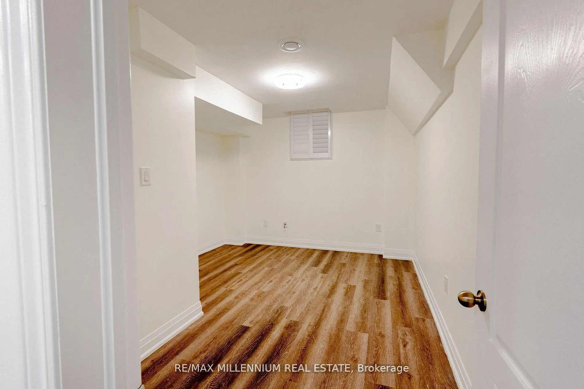 Photo 37 of 1 Bracknell Avenue, Markham, Berczy — HOMEH