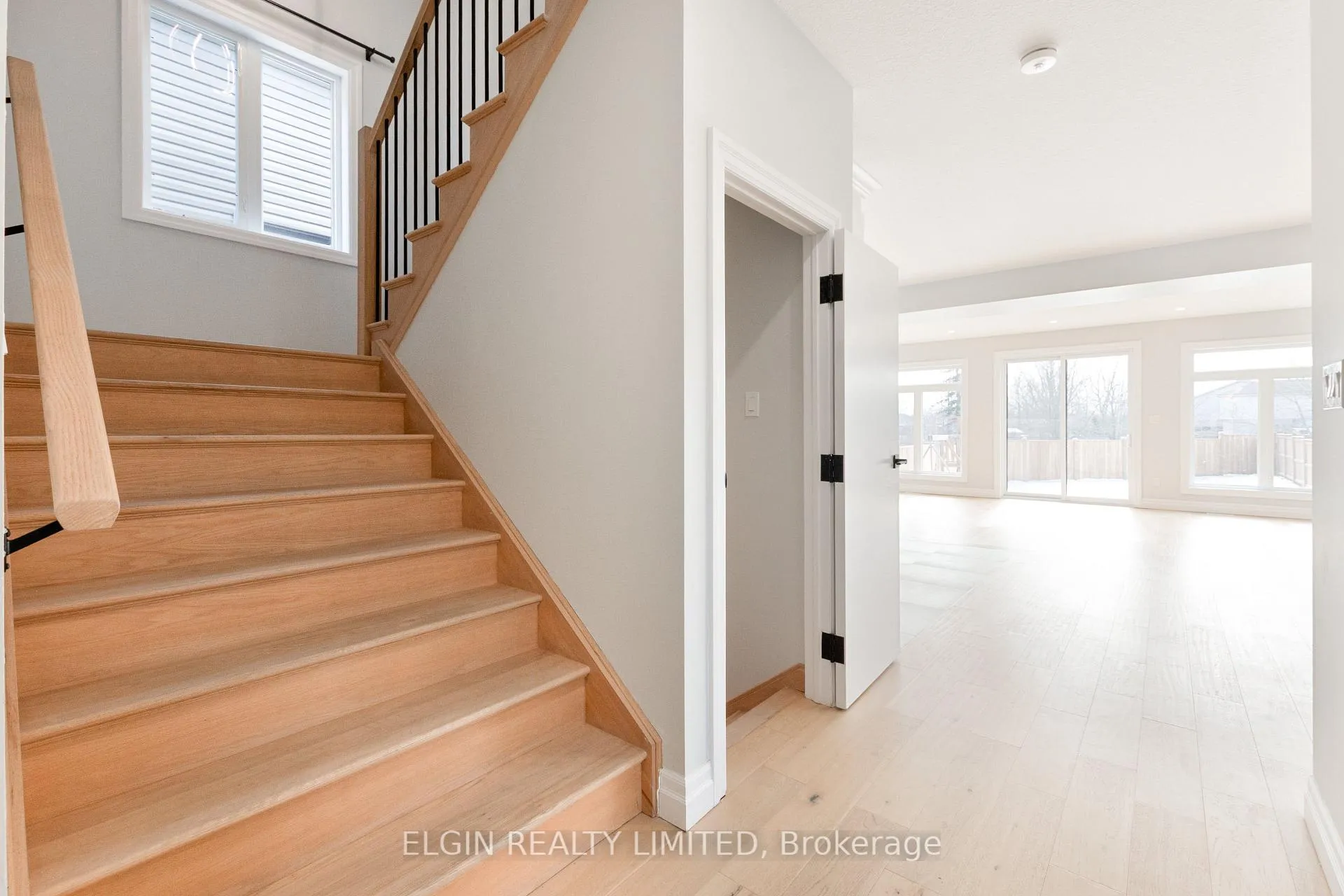 Photo 3 of 41531 Florence Court, Southwold, Rural Southwold — HOMEH