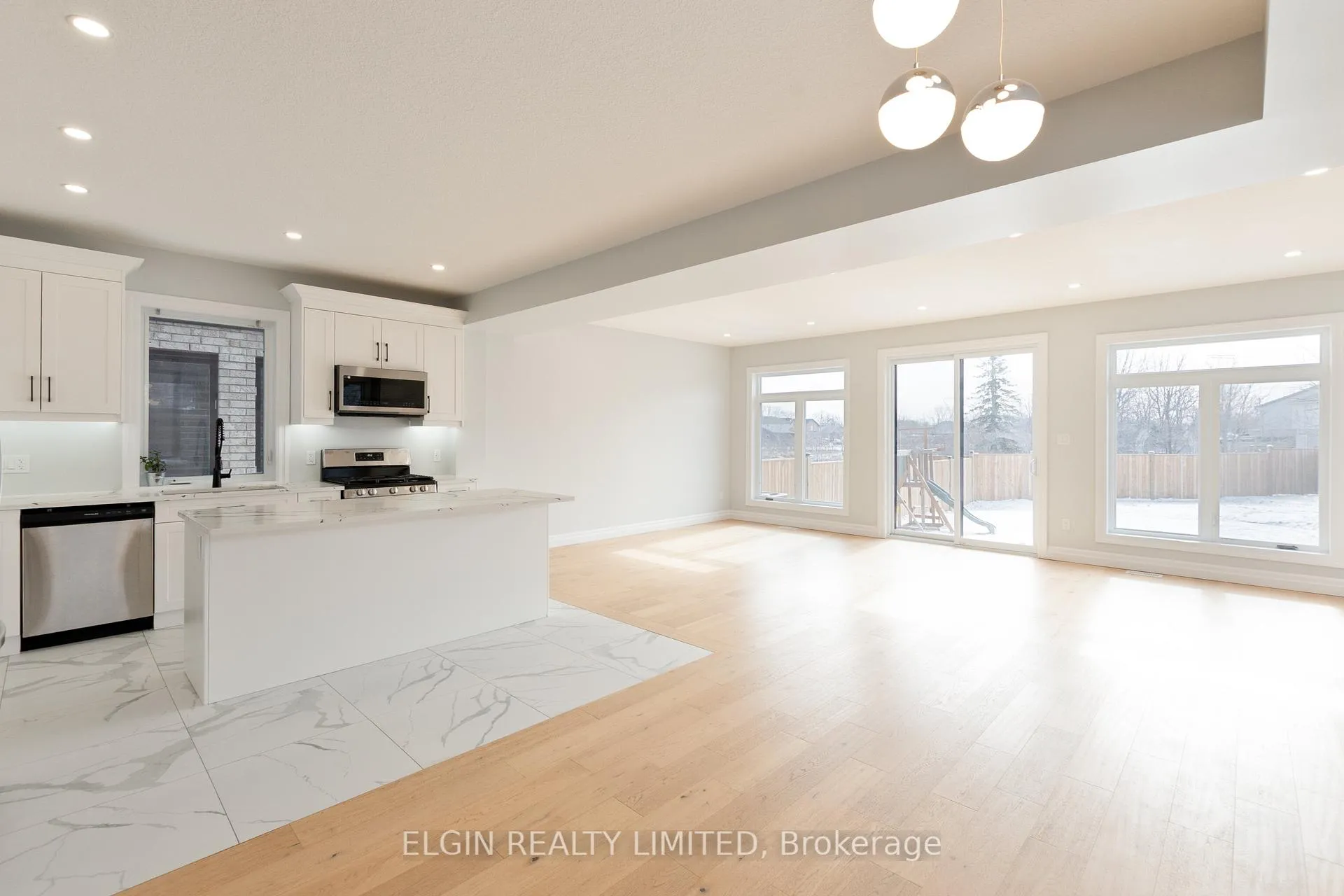 Photo 5 of 41531 Florence Court, Southwold, Rural Southwold — HOMEH
