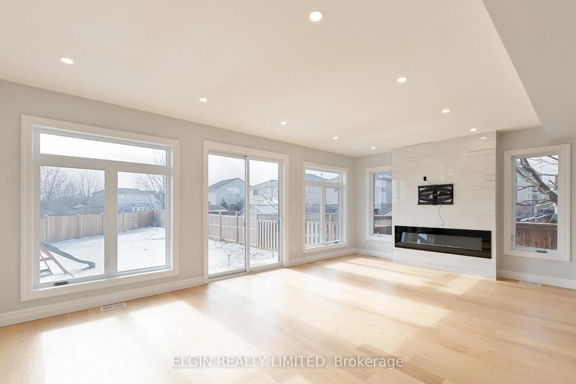Photo 7 of 41531 Florence Court, Southwold, Rural Southwold — HOMEH