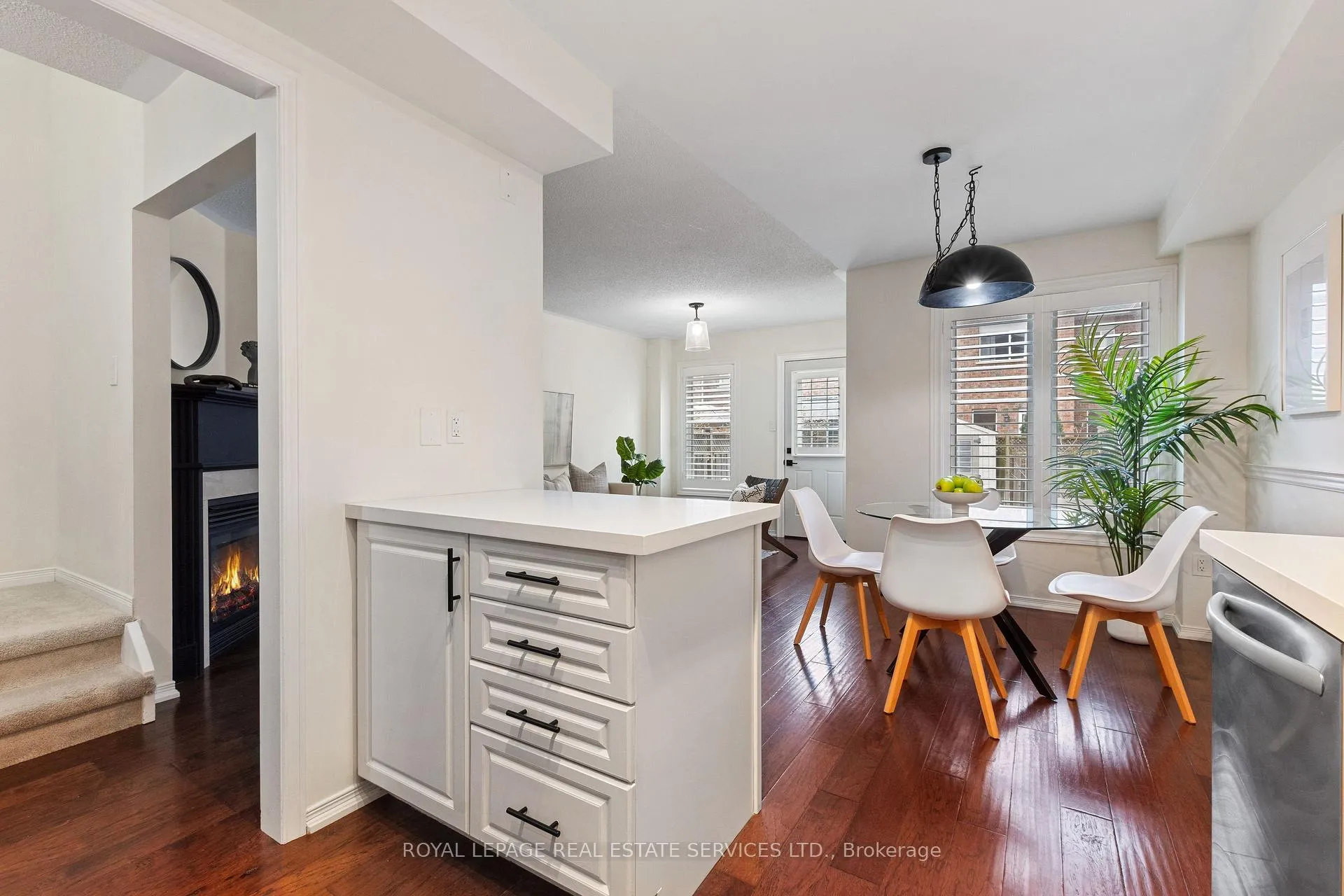 Photo 14 of 1824 McCoy Avenue, Burlington, Uptown — HOMEH