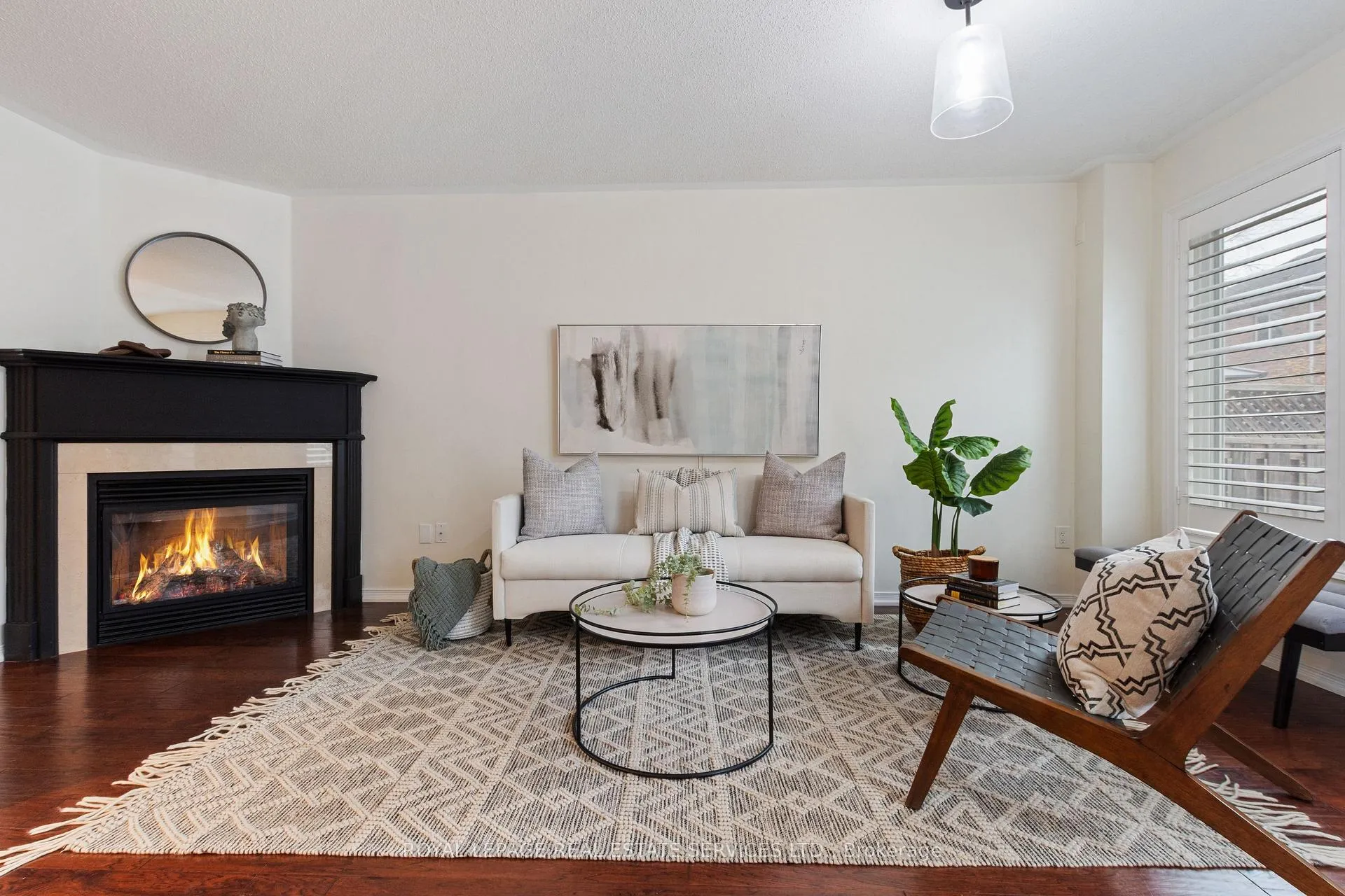 Photo 19 of 1824 McCoy Avenue, Burlington, Uptown — HOMEH