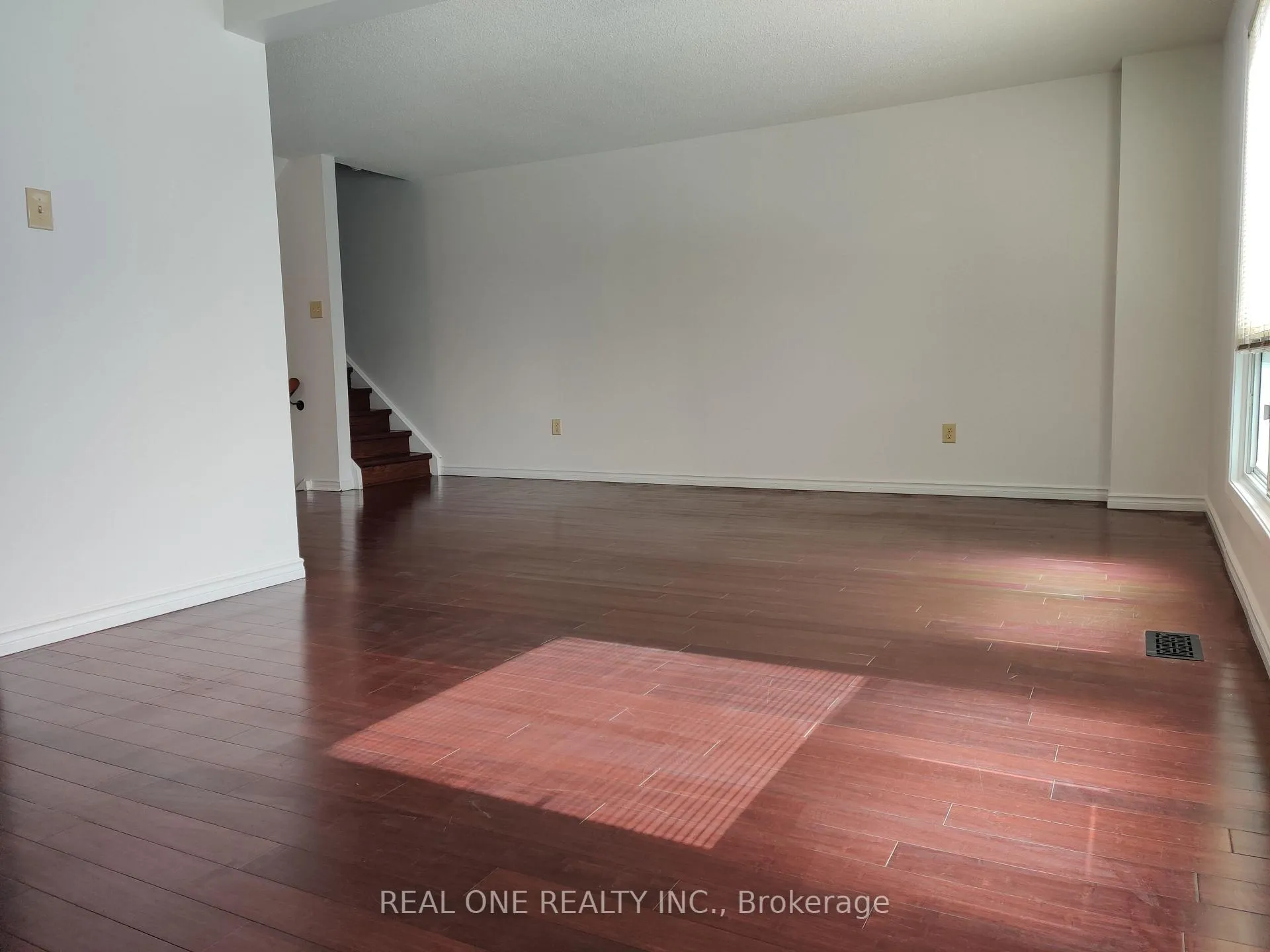 Photo 13 of Unit 50, 646 Village Parkway, Markham, Unionville — HOMEH