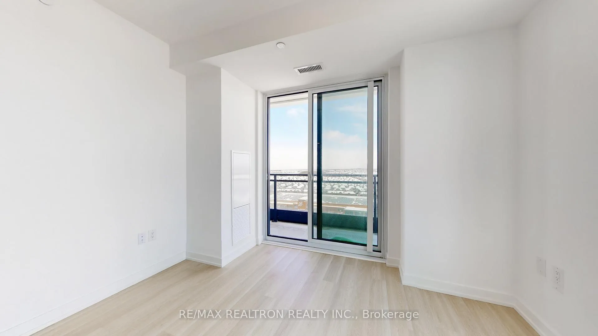 Photo 15 of Unit 1909, 9763 Markham Road, Markham, Greensborough — HOMEH