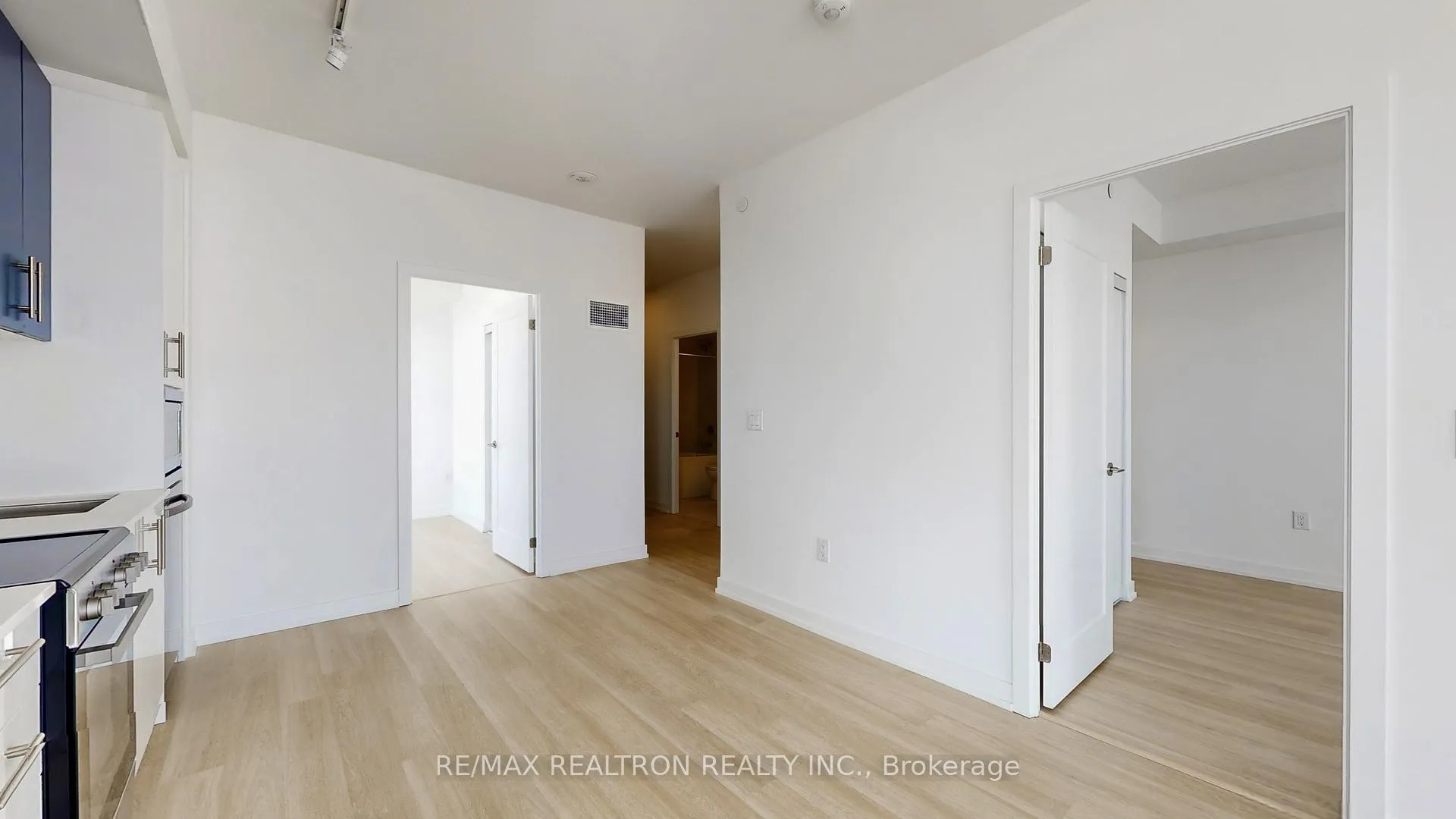 Photo 18 of Unit 1909, 9763 Markham Road, Markham, Greensborough — HOMEH