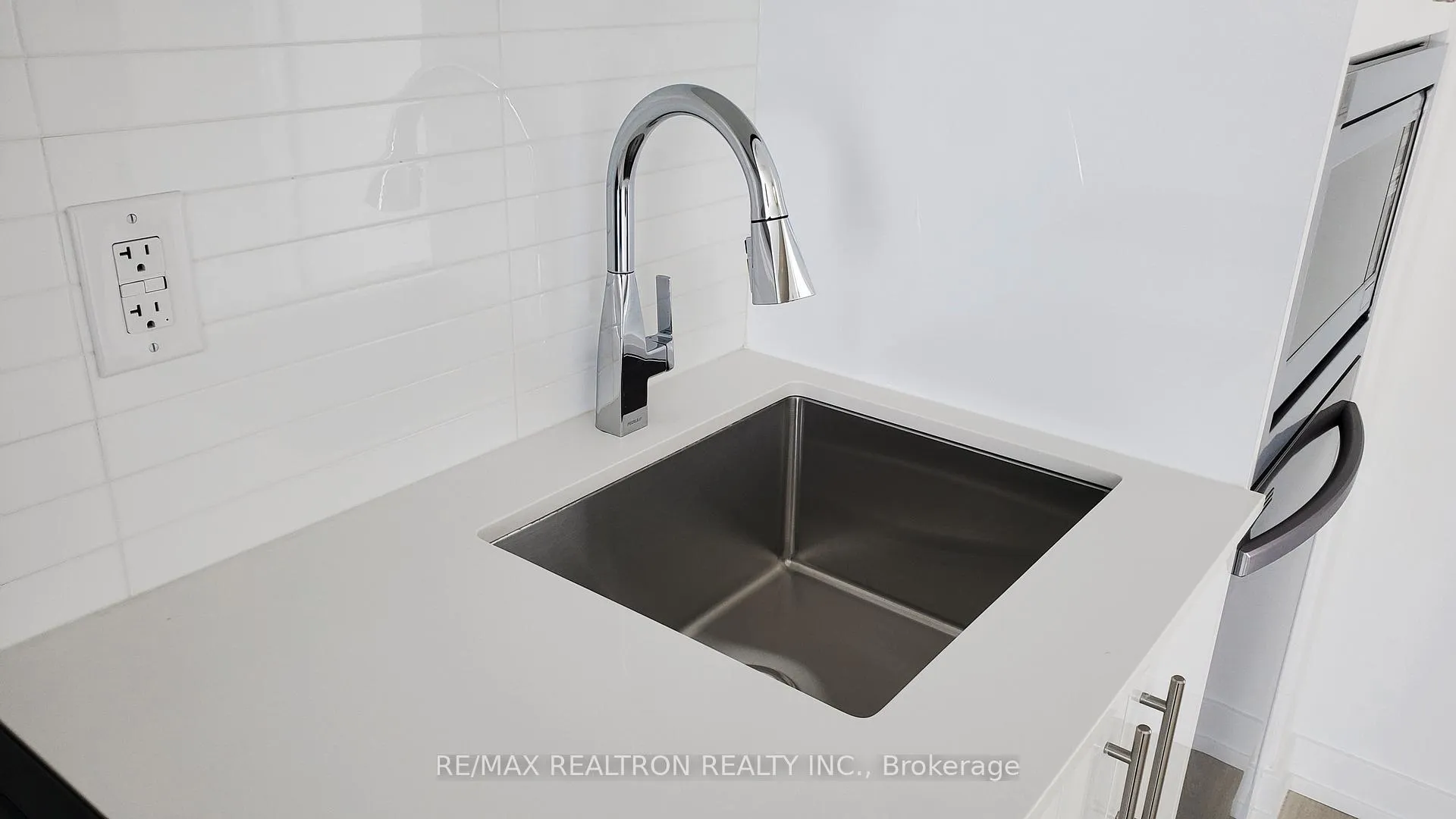 Photo 21 of Unit 1909, 9763 Markham Road, Markham, Greensborough — HOMEH