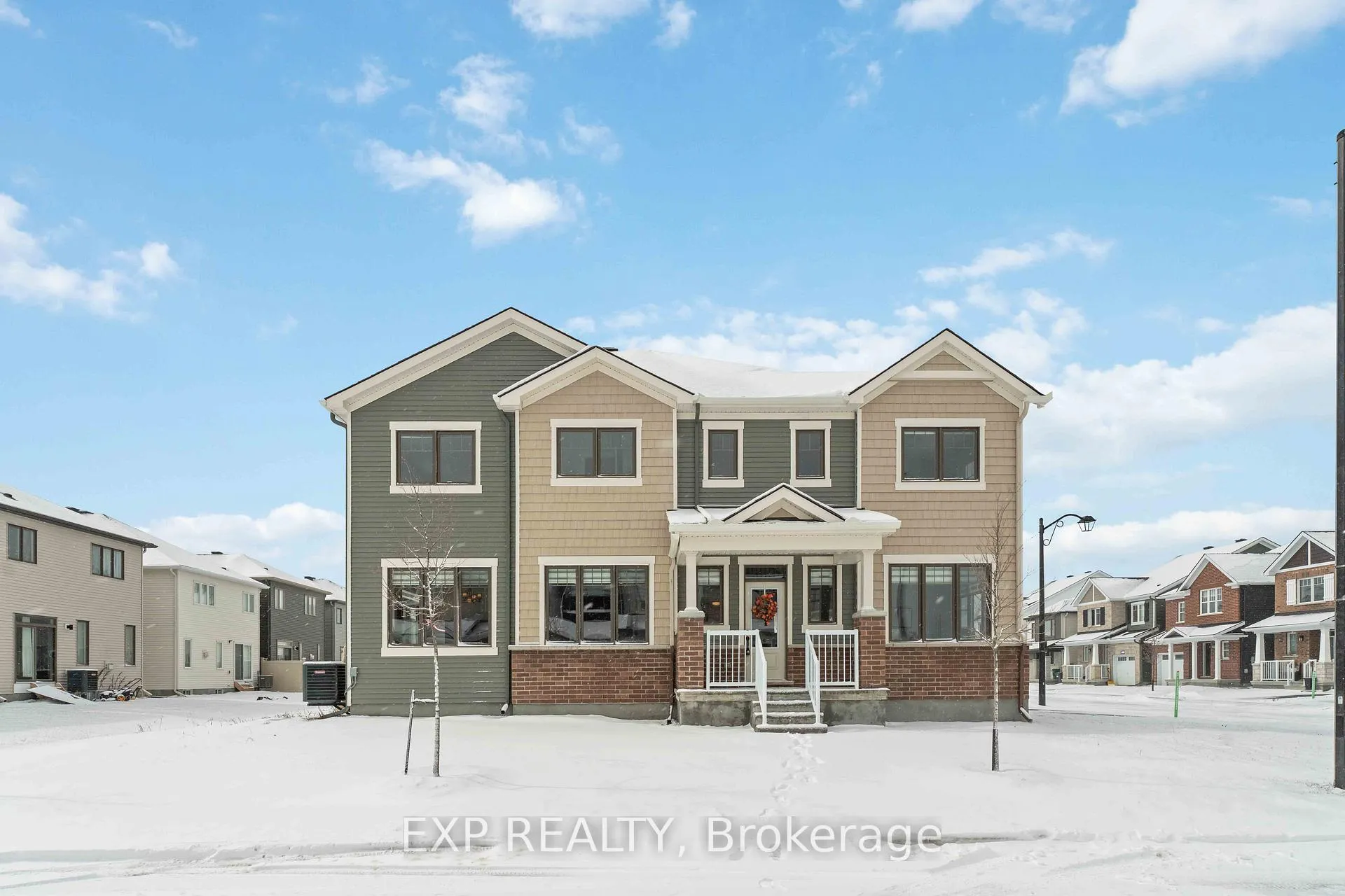 Photo 2 of 542 Filly Terrace, Ottawa, Goulbourn Twp From Franktown Rd/South To Rideau — HOMEH