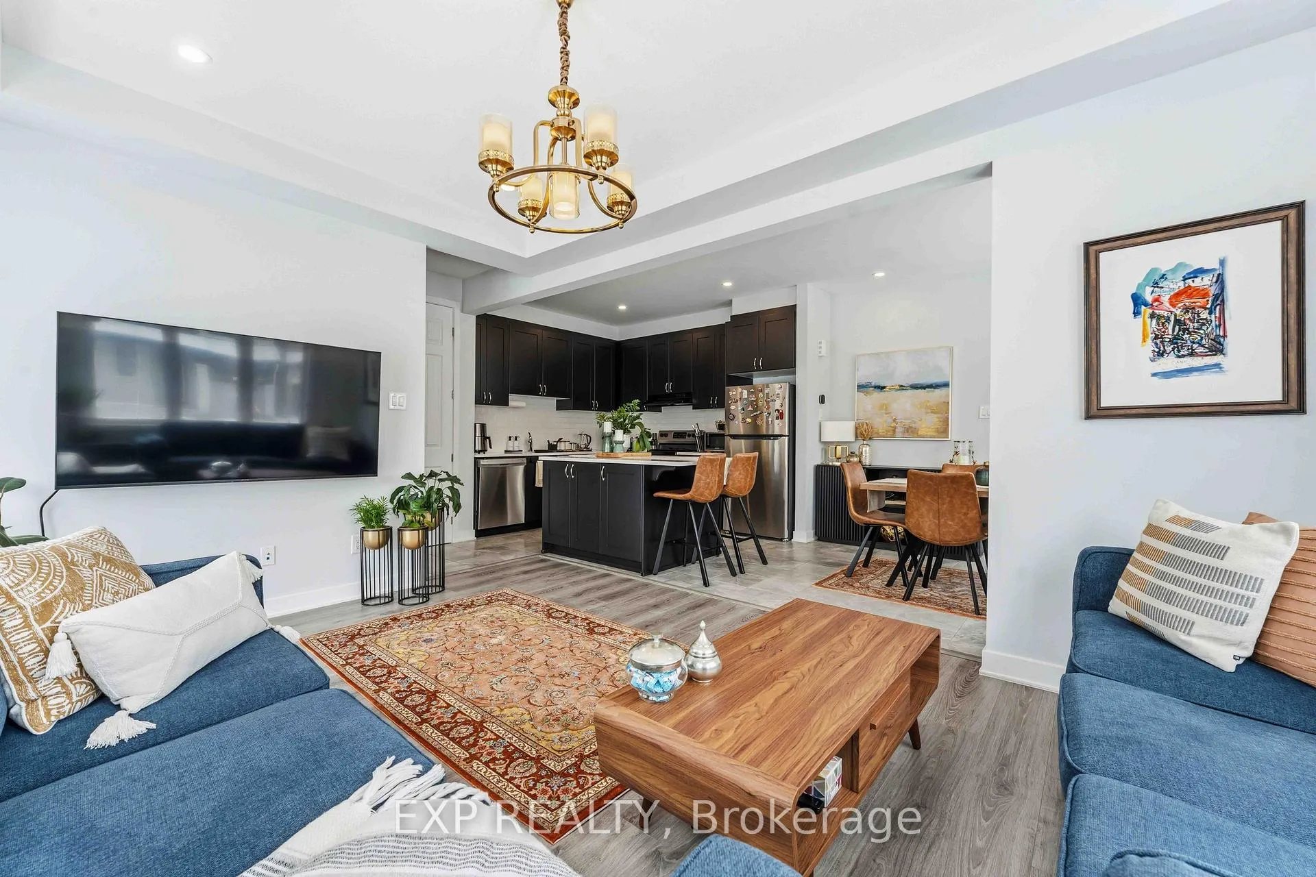 Photo 6 of 542 Filly Terrace, Ottawa, Goulbourn Twp From Franktown Rd/South To Rideau — HOMEH