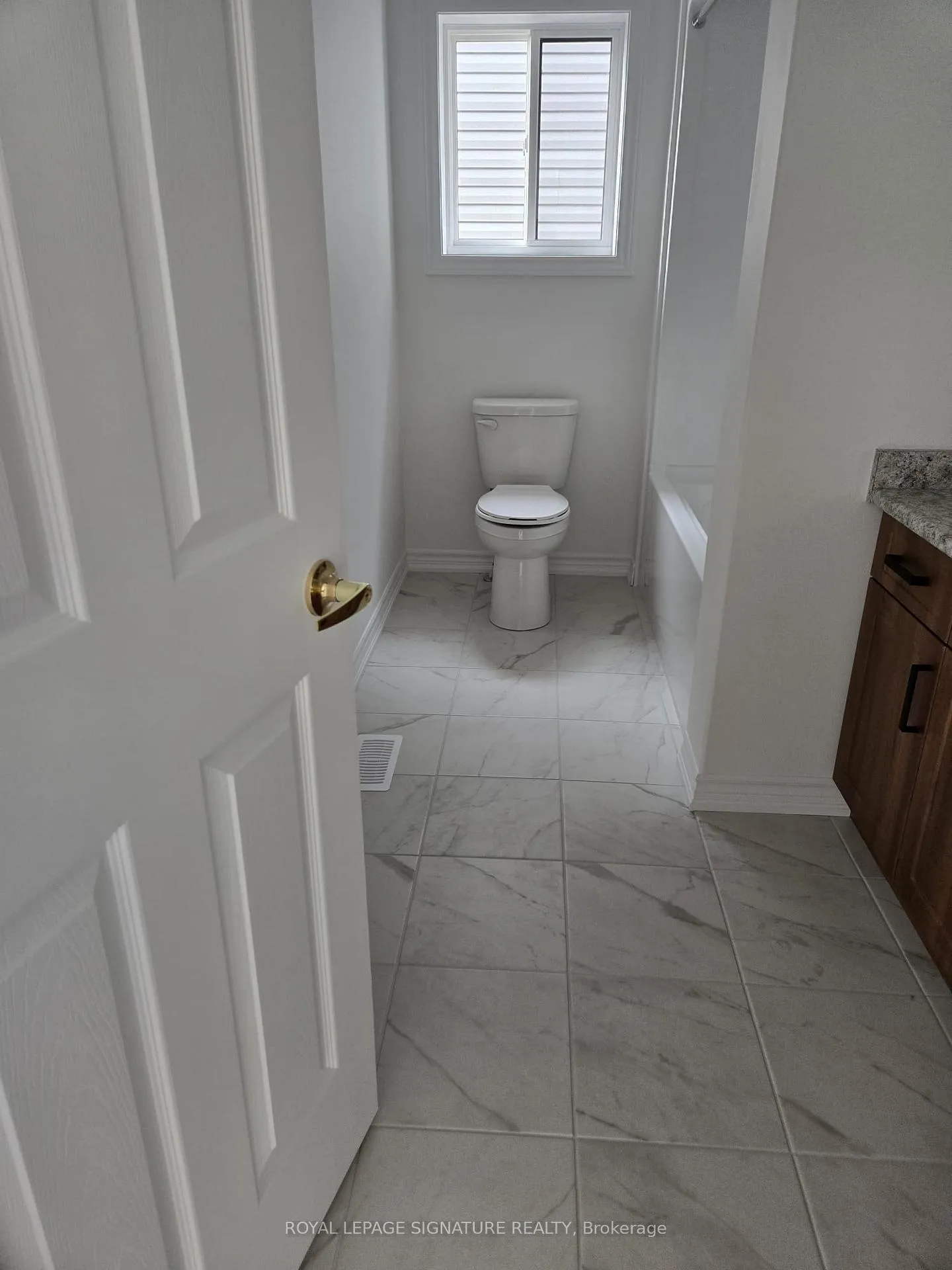 Photo 16 of 142 Macphail Street E, Grey Highlands — HOMEH