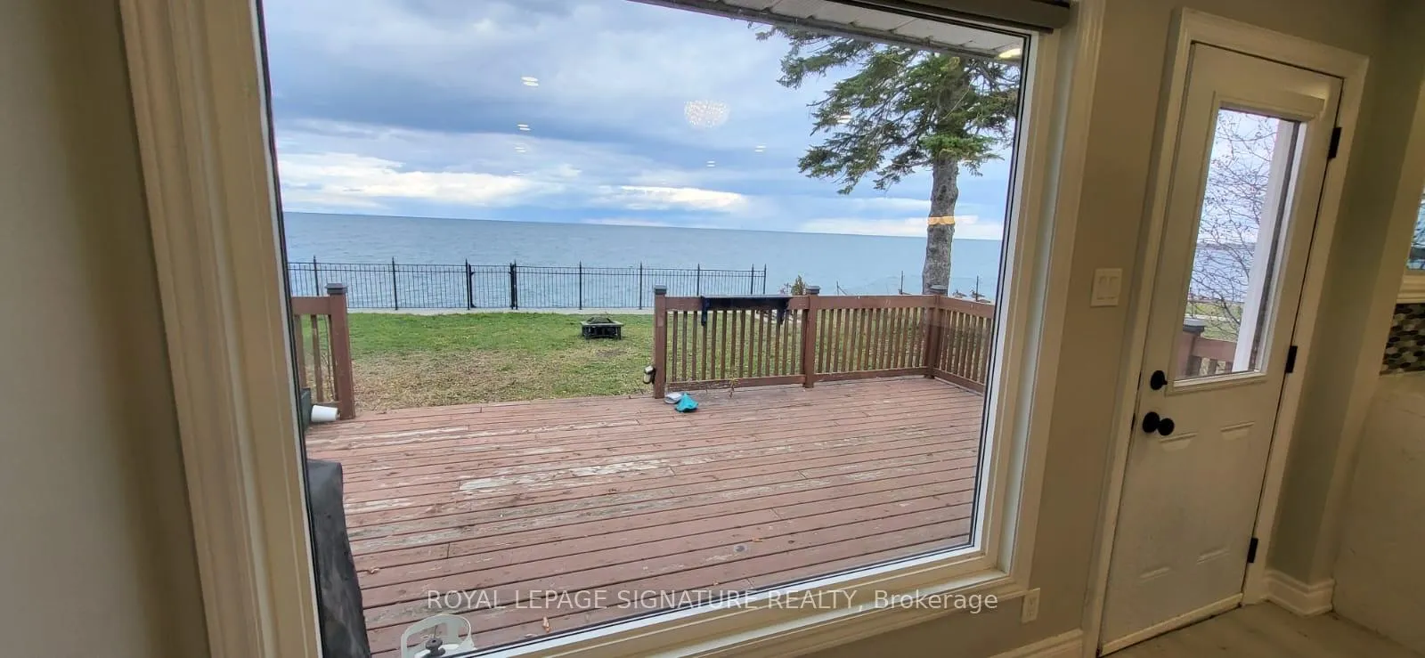 Photo 19 of 80 Seabreeze Crescent, Hamilton, Lakeshore — HOMEH