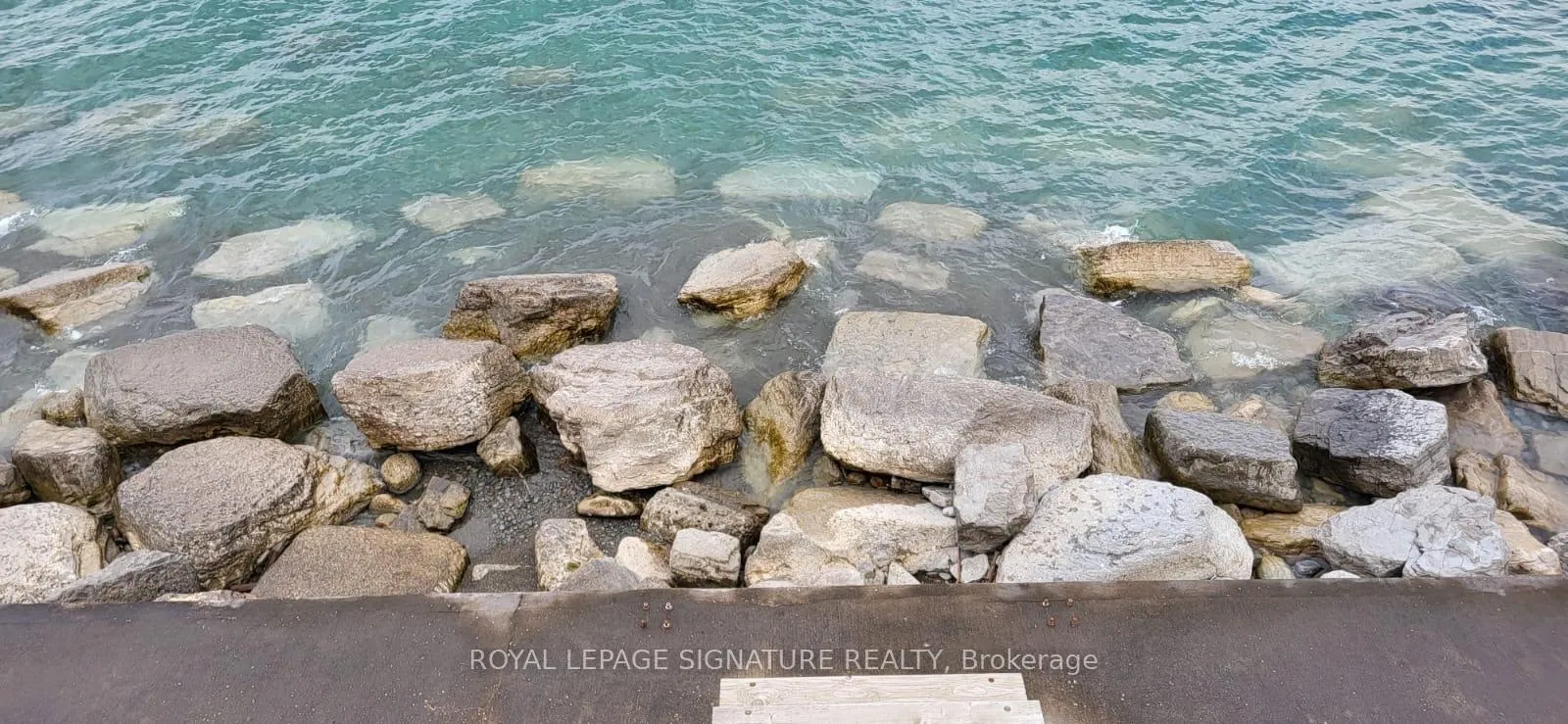 Photo 22 of 80 Seabreeze Crescent, Hamilton, Lakeshore — HOMEH