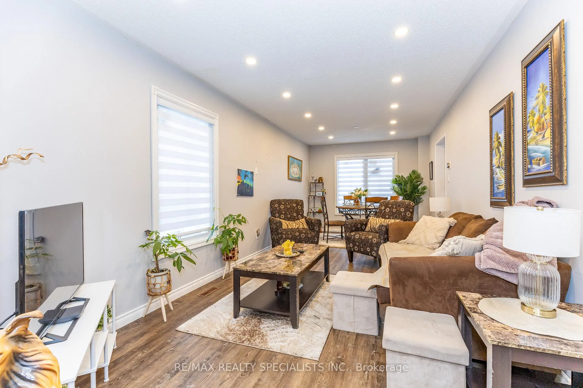 Photo 10 of 1837 Valleyview Drive, Pickering, Highbush — HOMEH