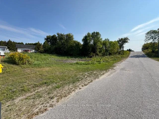 Photo 4 of 57 Bain Avenue, West Nipissing, Cache Bay — HOMEH
