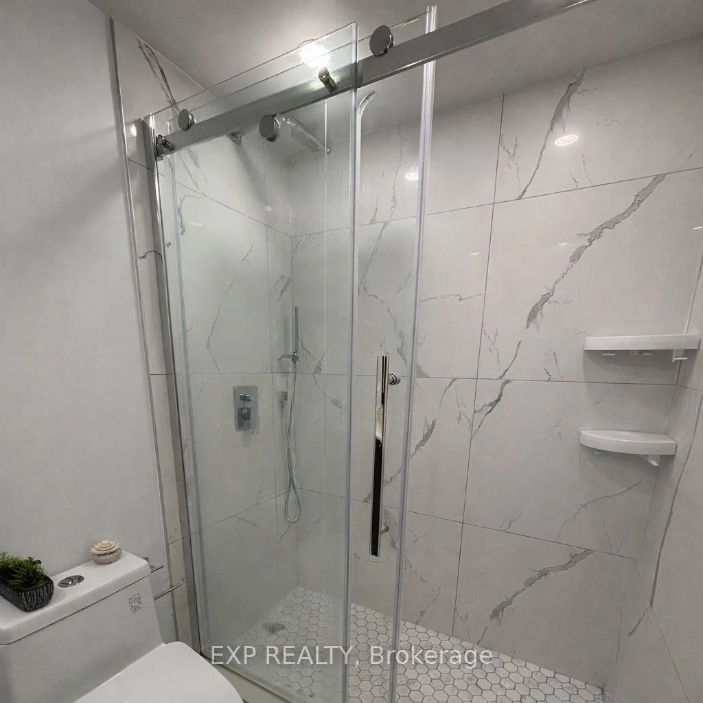 Photo 11 of Unit 2009, 236 Albion Road, Etobicoke, Elms-Old Rexdale — HOMEH