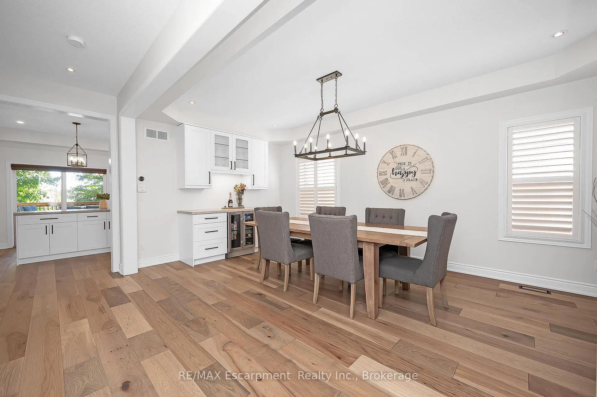 Photo 5 of 23 Howard Marshall Street, North Dumfries — HOMEH