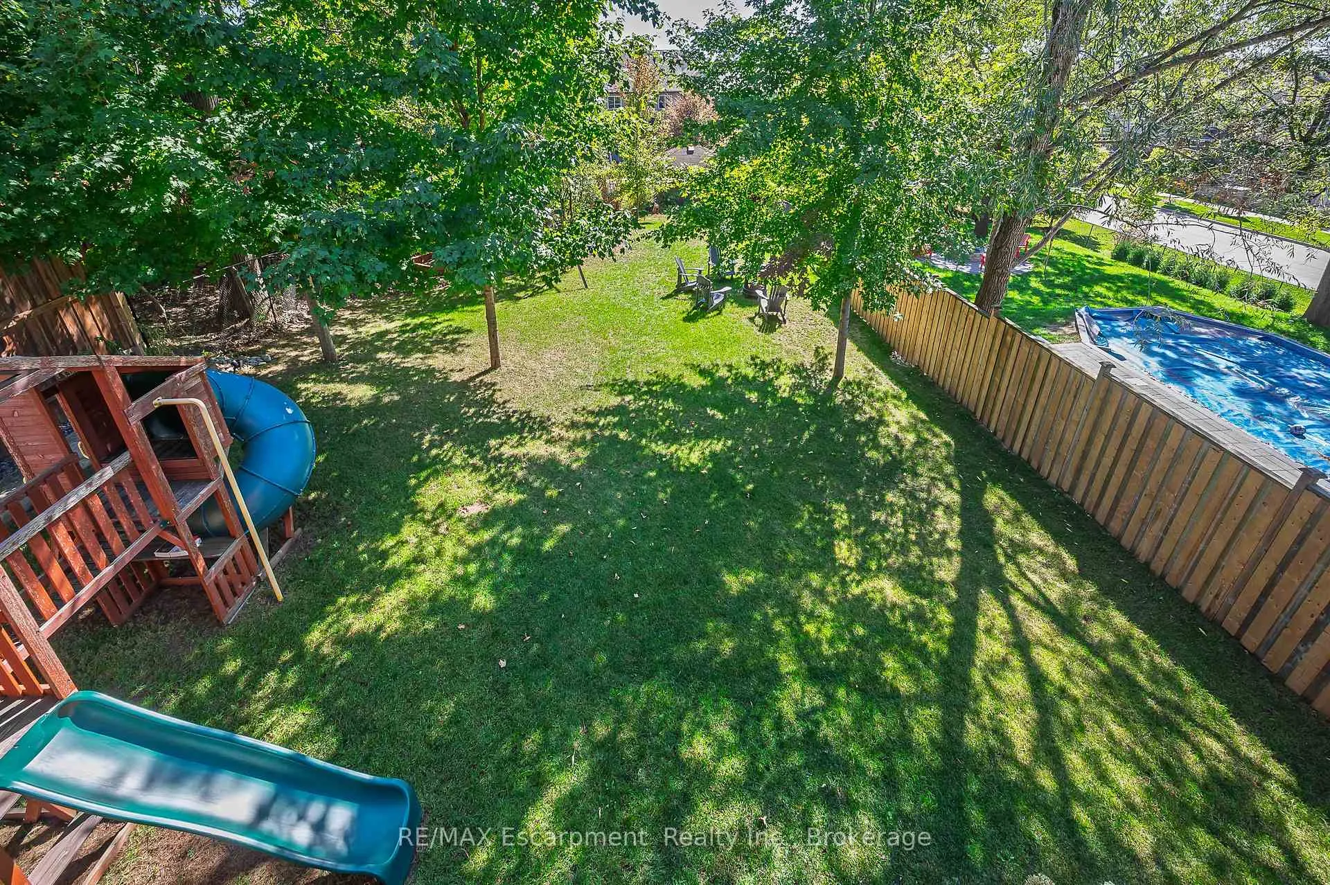 Photo 39 of 23 Howard Marshall Street, North Dumfries — HOMEH