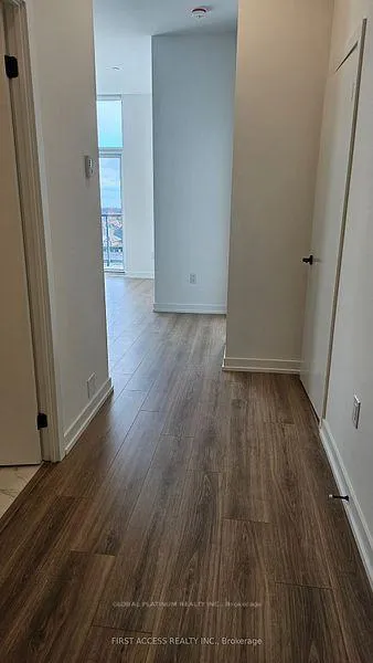 Photo 8 of Unit 609, 10 Lagerfeld Drive, Brampton, Northwest Brampton — HOMEH