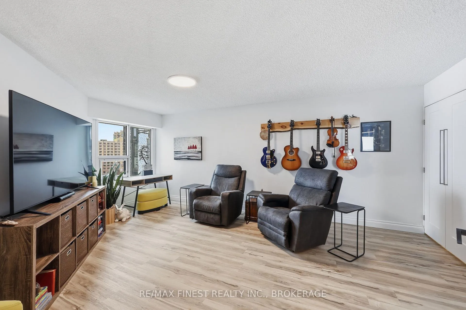 Photo 22 of Unit 608, 185 Ontario Street, Kingston, Central City East — HOMEH