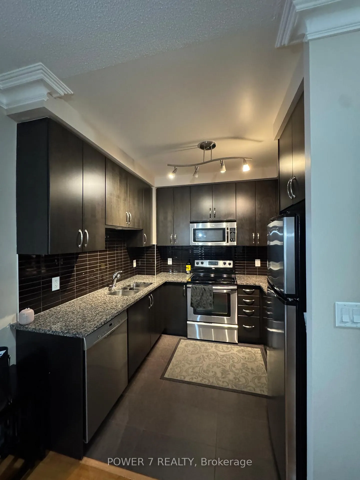 Photo 6 of Unit 1615, 9235 Jane Street, Vaughan, Maple — HOMEH