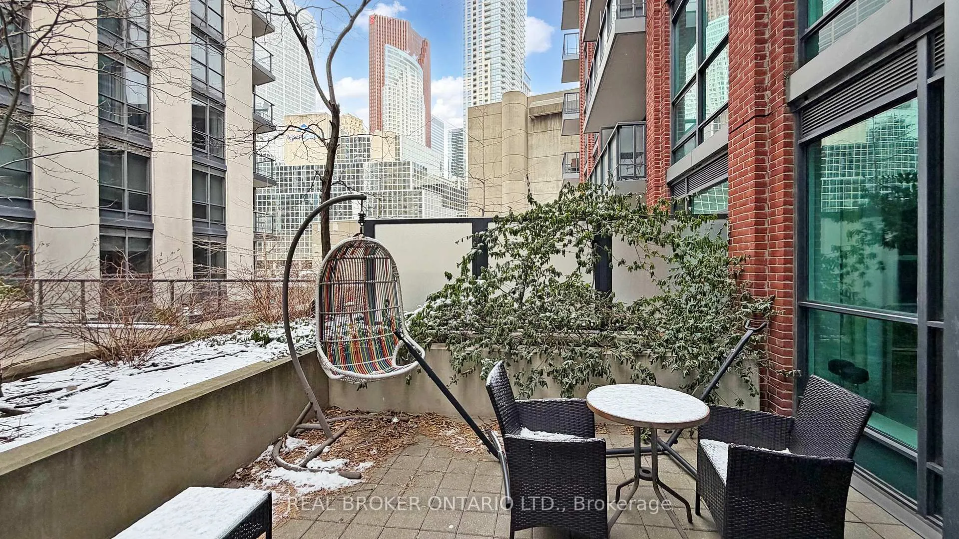 Photo 18 of Unit 313, 38 The Esplanade, Toronto, Waterfront Communities — HOMEH