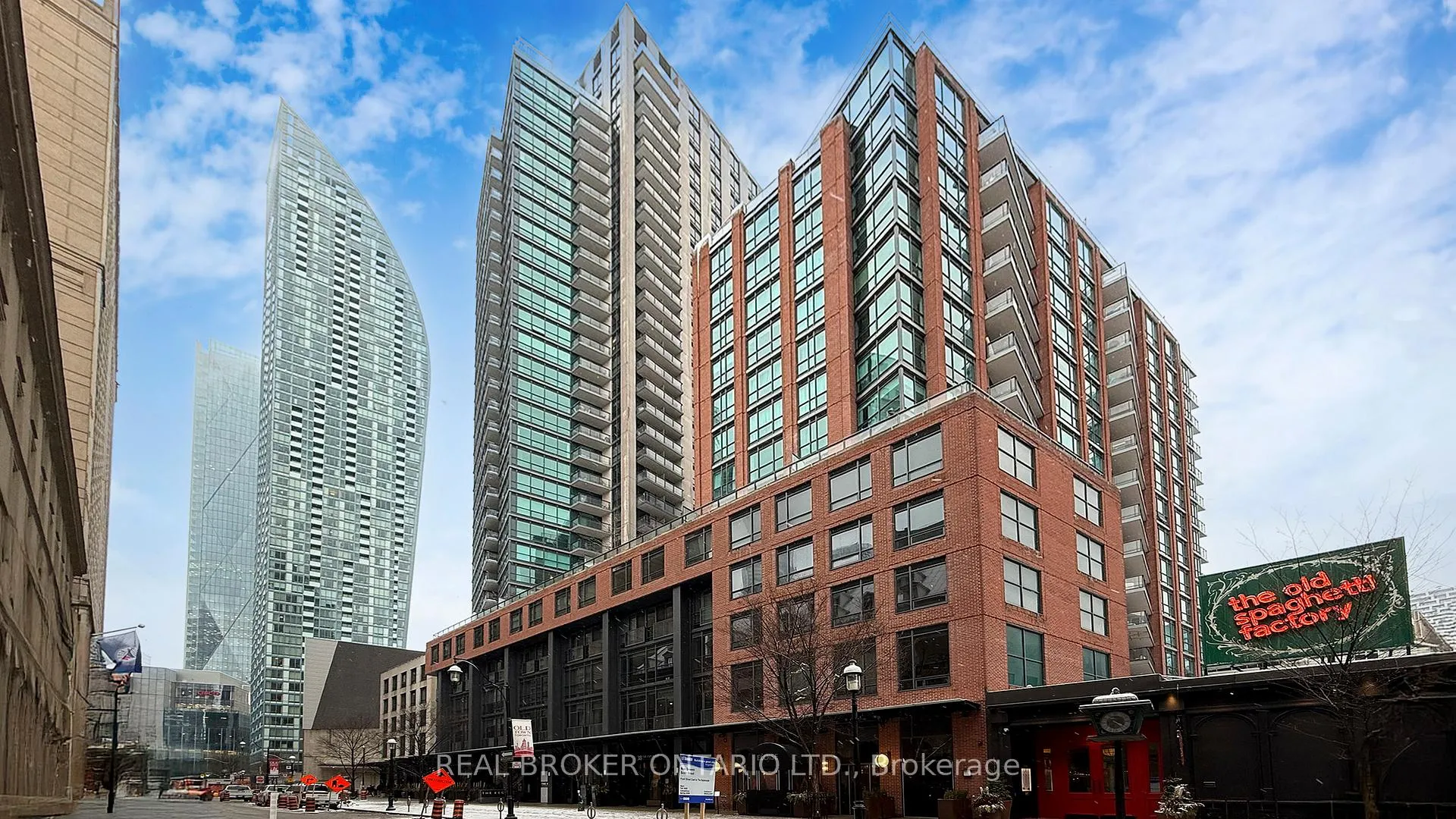 Photo 19 of Unit 313, 38 The Esplanade, Toronto, Waterfront Communities — HOMEH