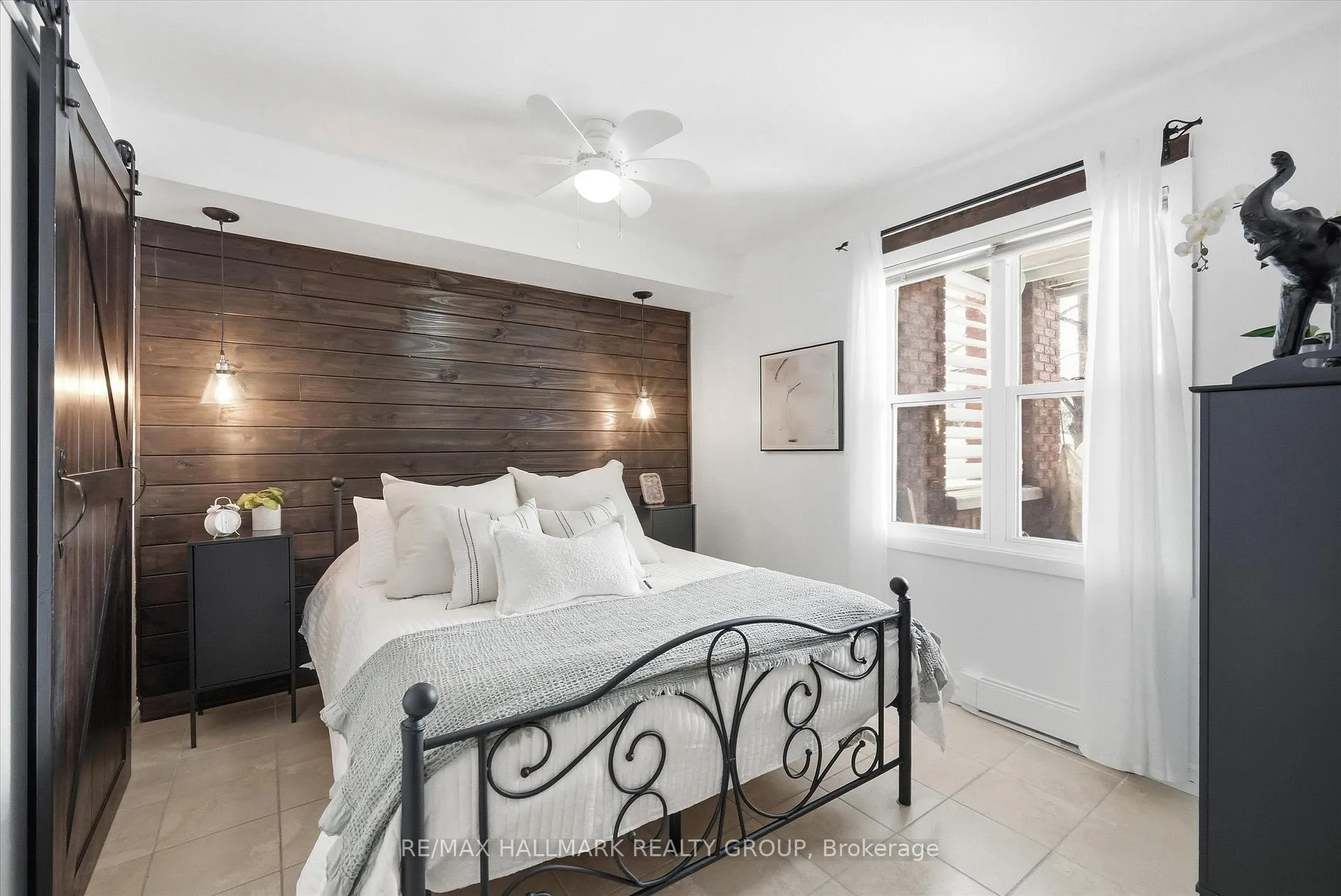 Photo 17 of Unit 113, 1099 Cadboro Road, Ottawa, Carson Grove — HOMEH