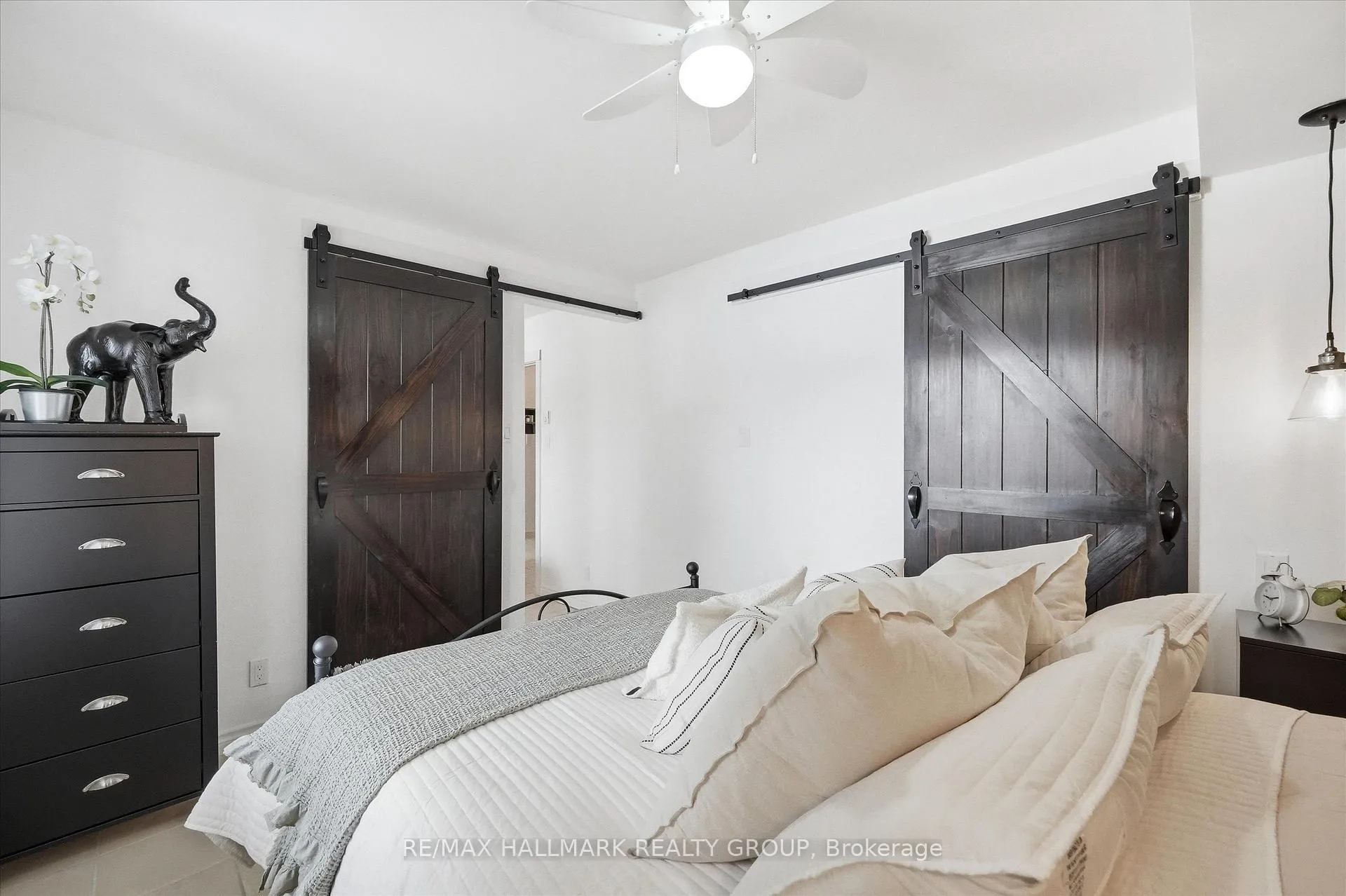 Photo 18 of Unit 113, 1099 Cadboro Road, Ottawa, Carson Grove — HOMEH