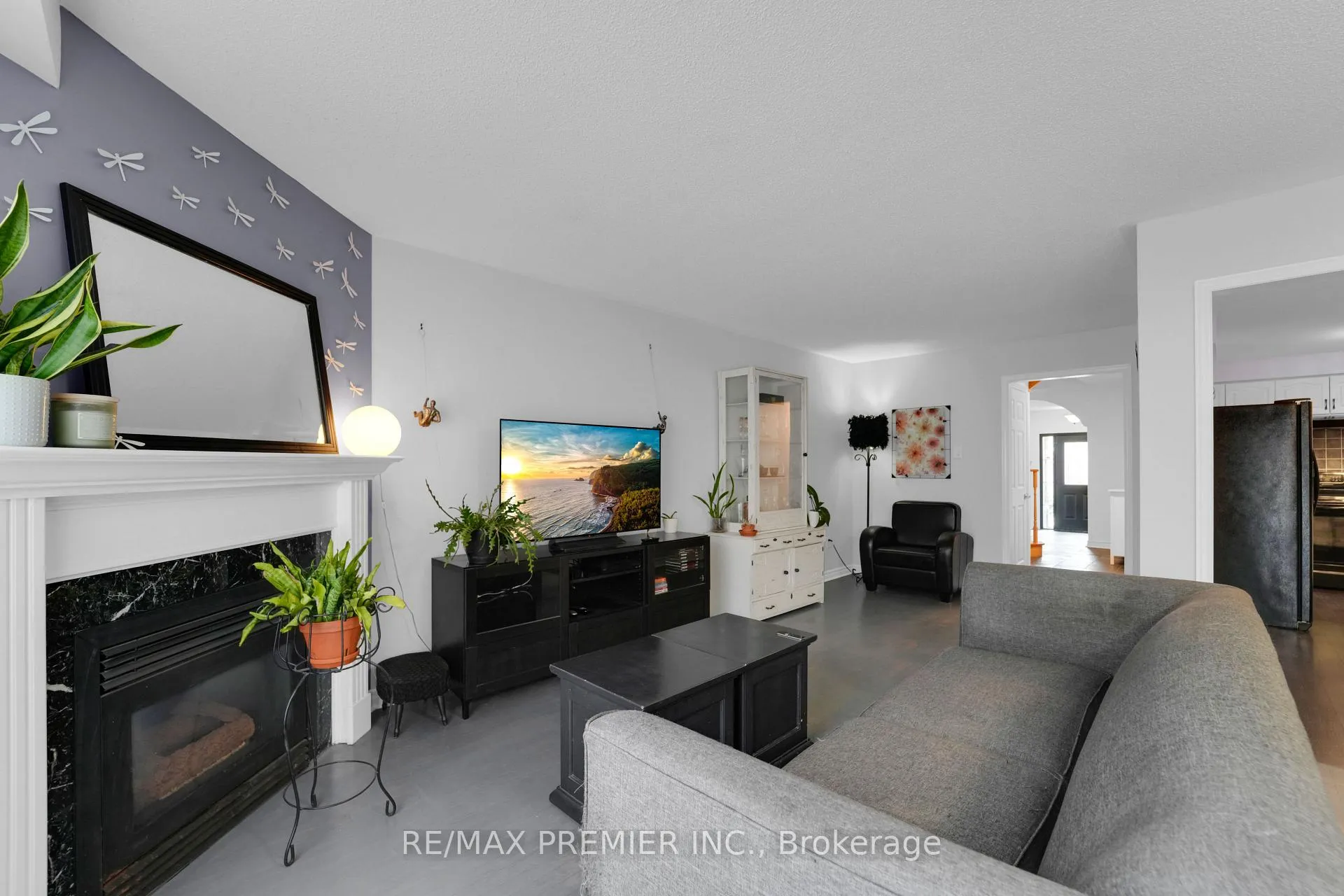Photo 14 of 15 Michelle Drive, Vaughan, East Woodbridge — HOMEH
