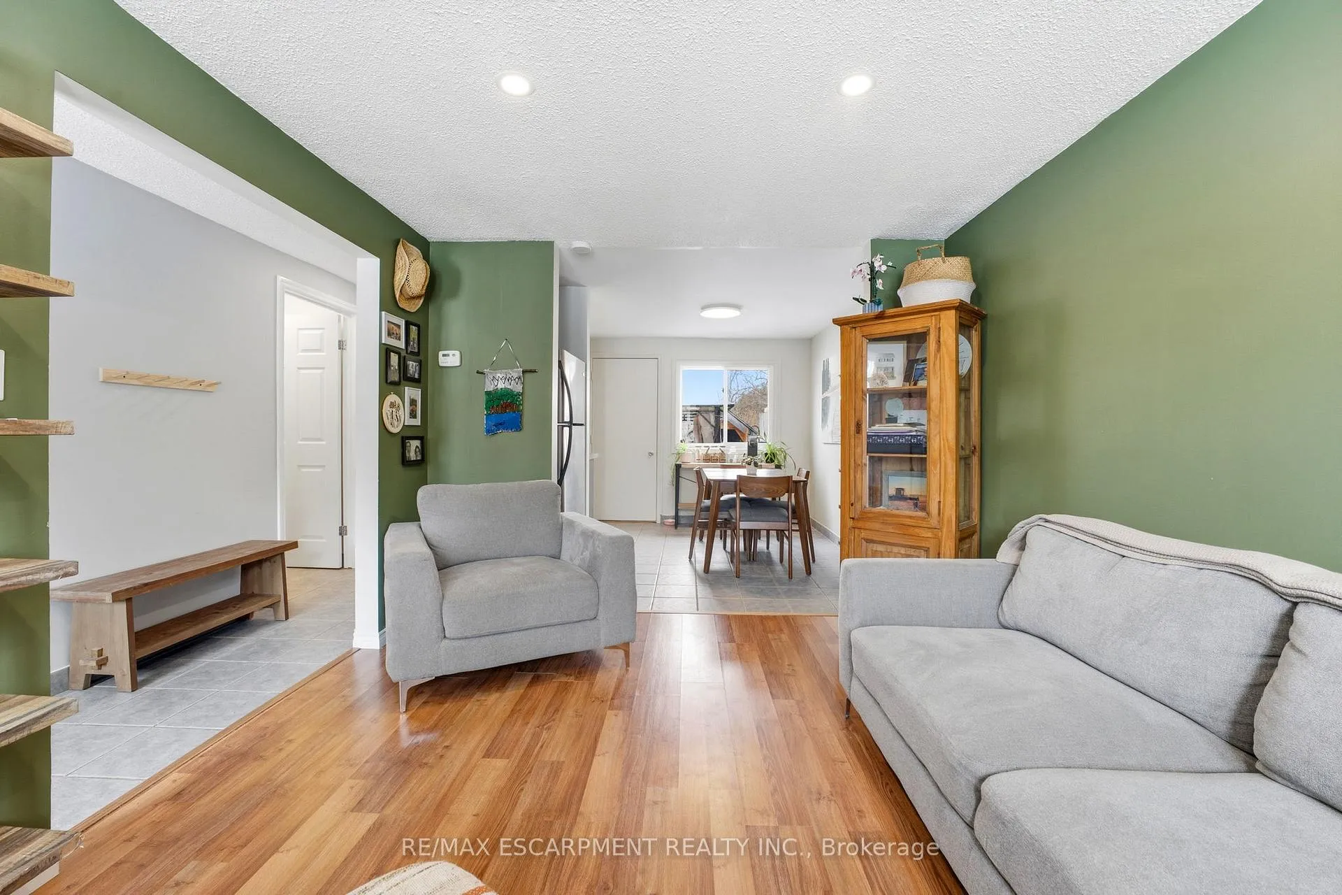 Photo 4 of 26 Richardson Drive, Norfolk, Port Dover — HOMEH