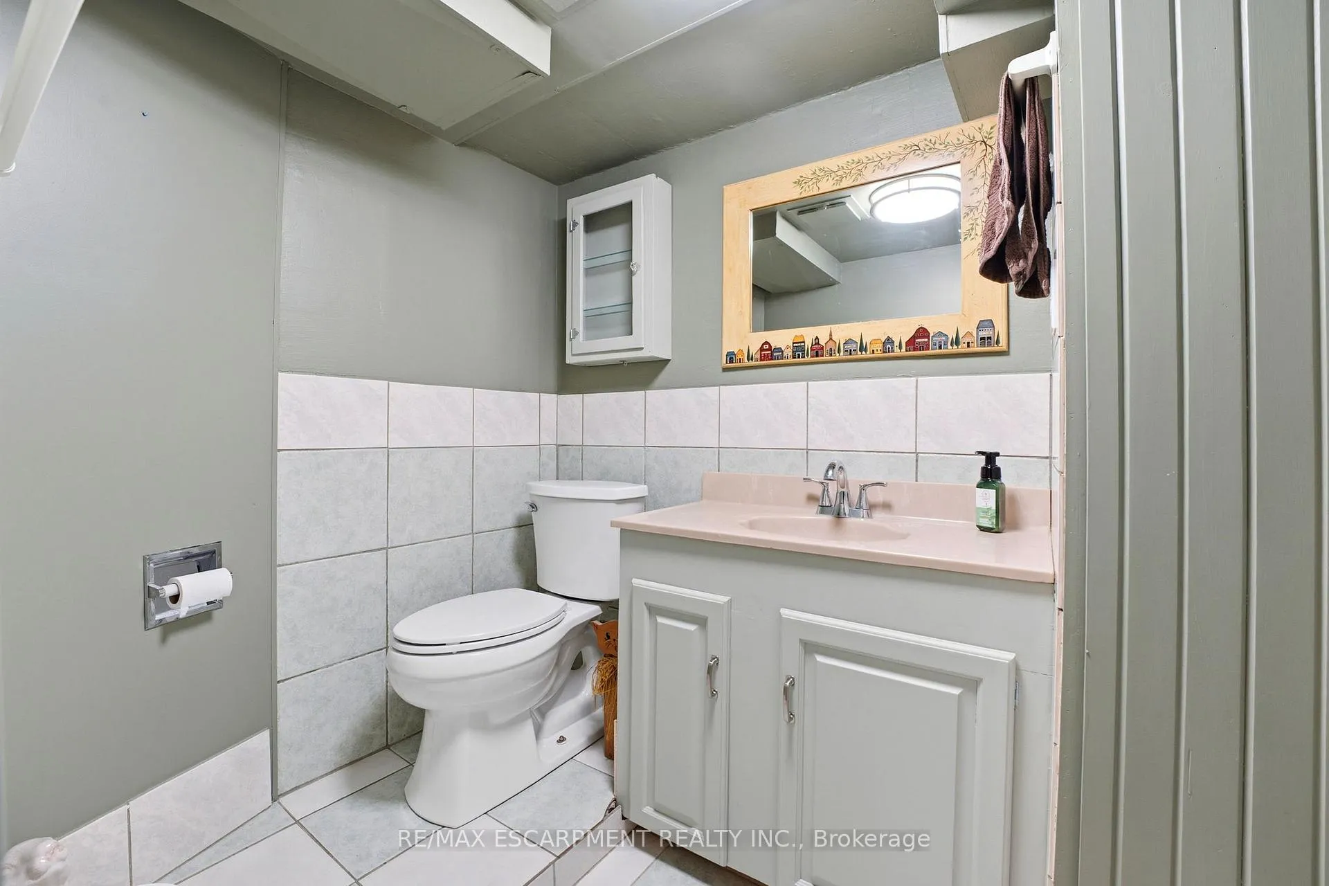 Photo 11 of 26 Richardson Drive, Norfolk, Port Dover — HOMEH