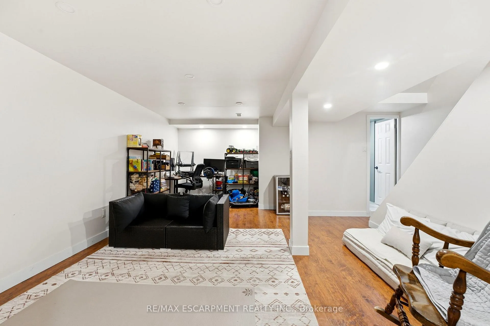 Photo 13 of 26 Richardson Drive, Norfolk, Port Dover — HOMEH
