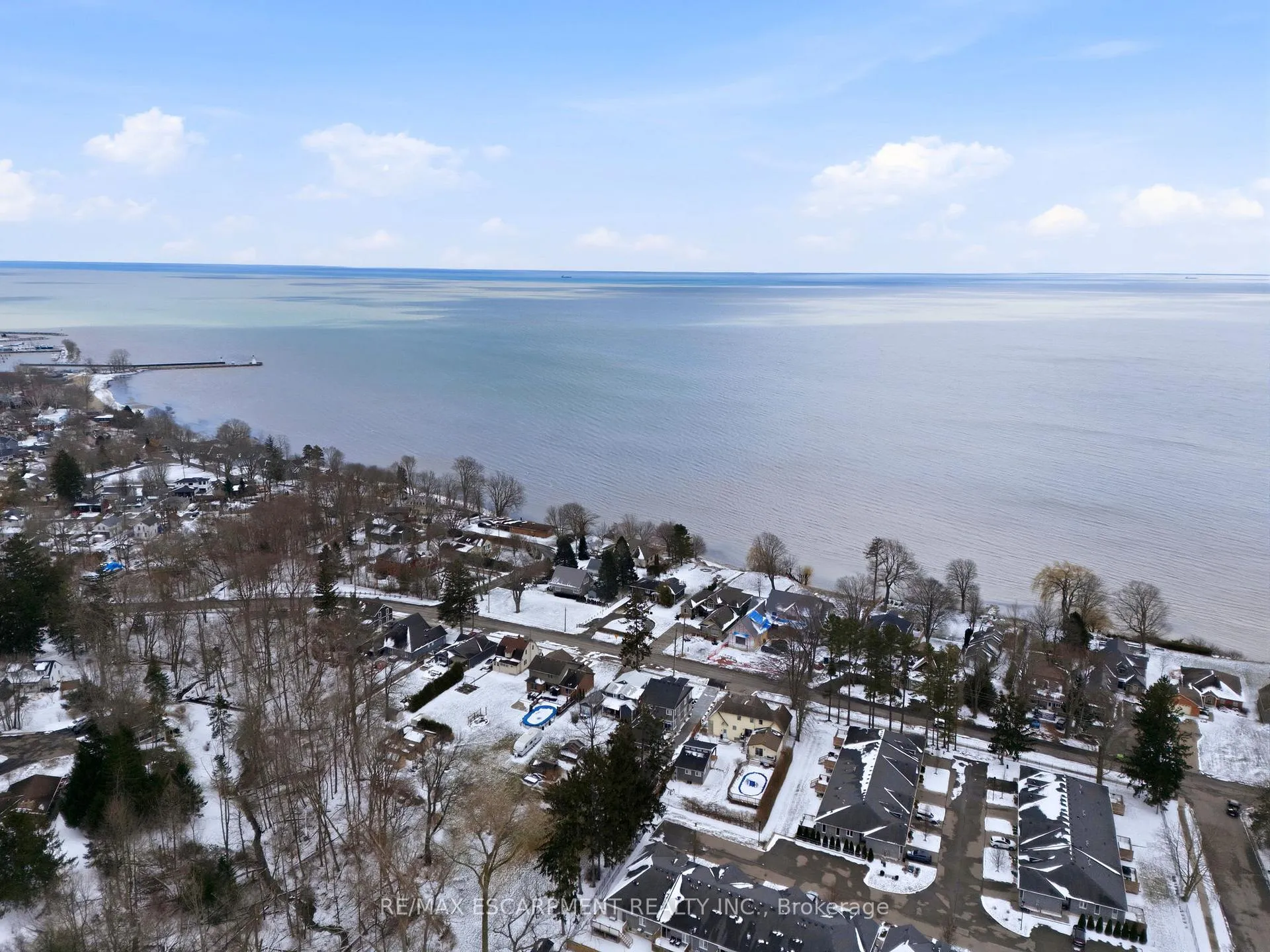 Photo 18 of 26 Richardson Drive, Norfolk, Port Dover — HOMEH