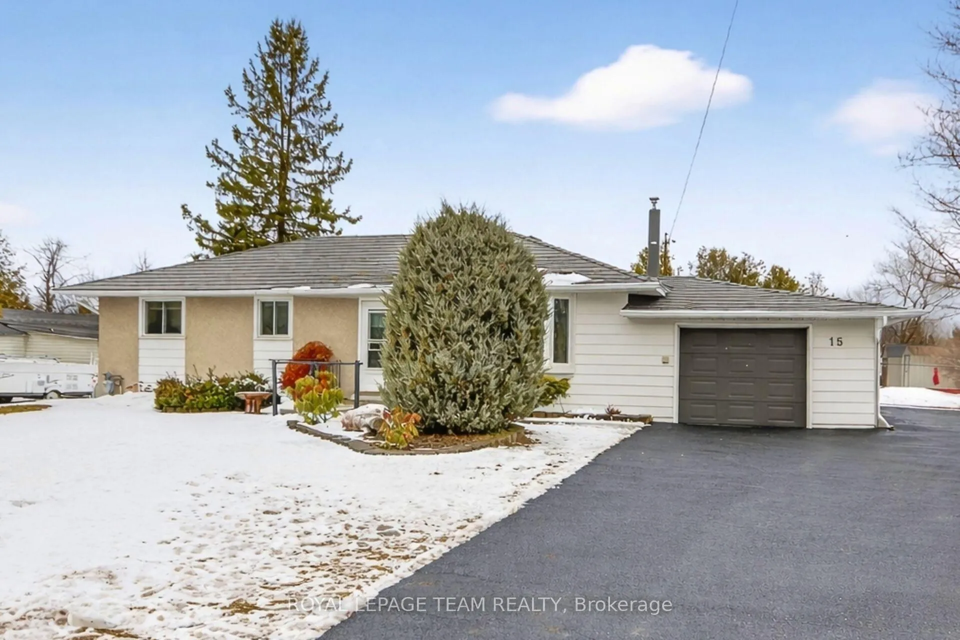Photo 1 of 15 Savage Drive, Ottawa, Stittsville (Central) — HOMEH