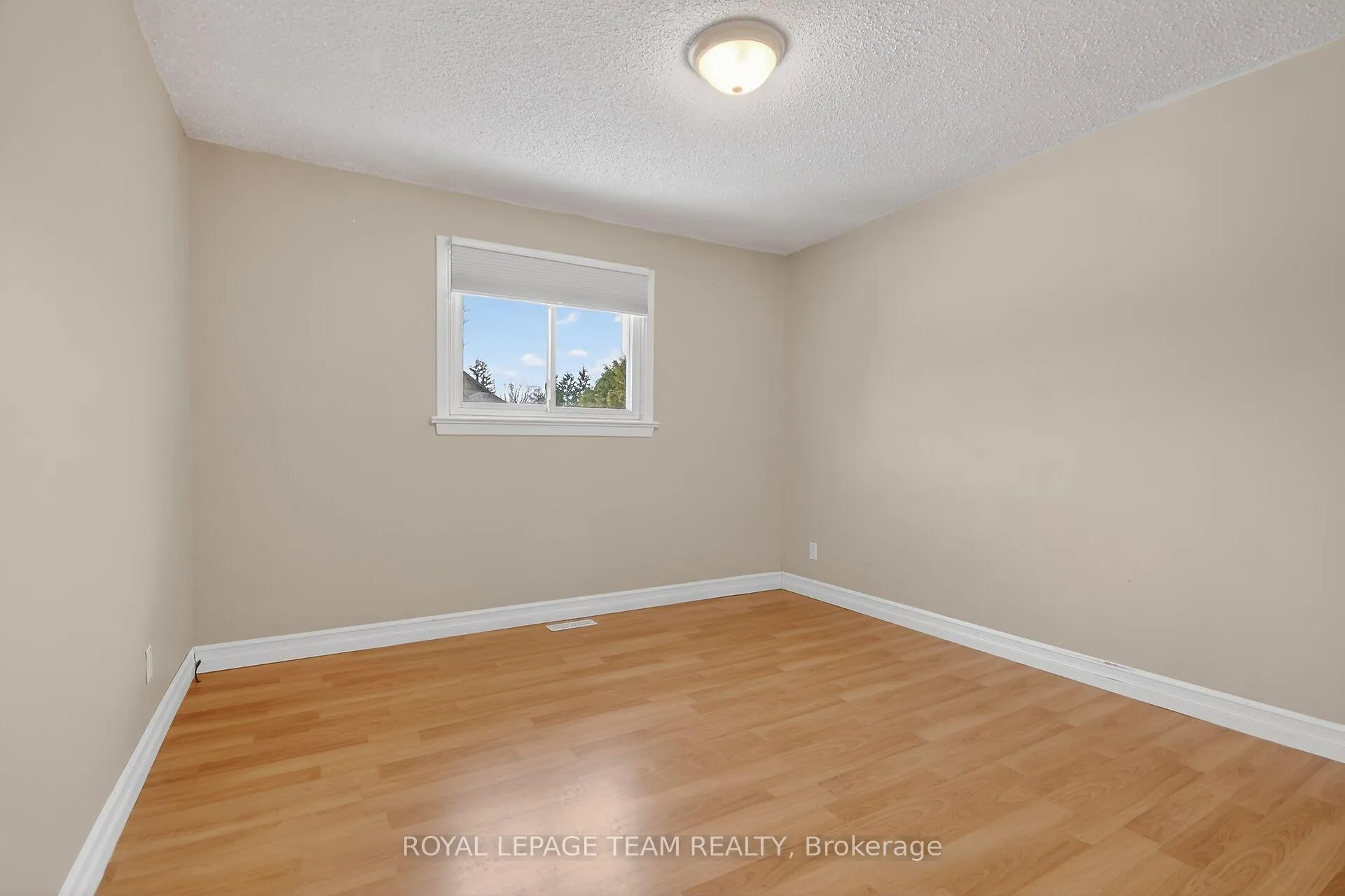 Photo 18 of 15 Savage Drive, Ottawa, Stittsville (Central) — HOMEH