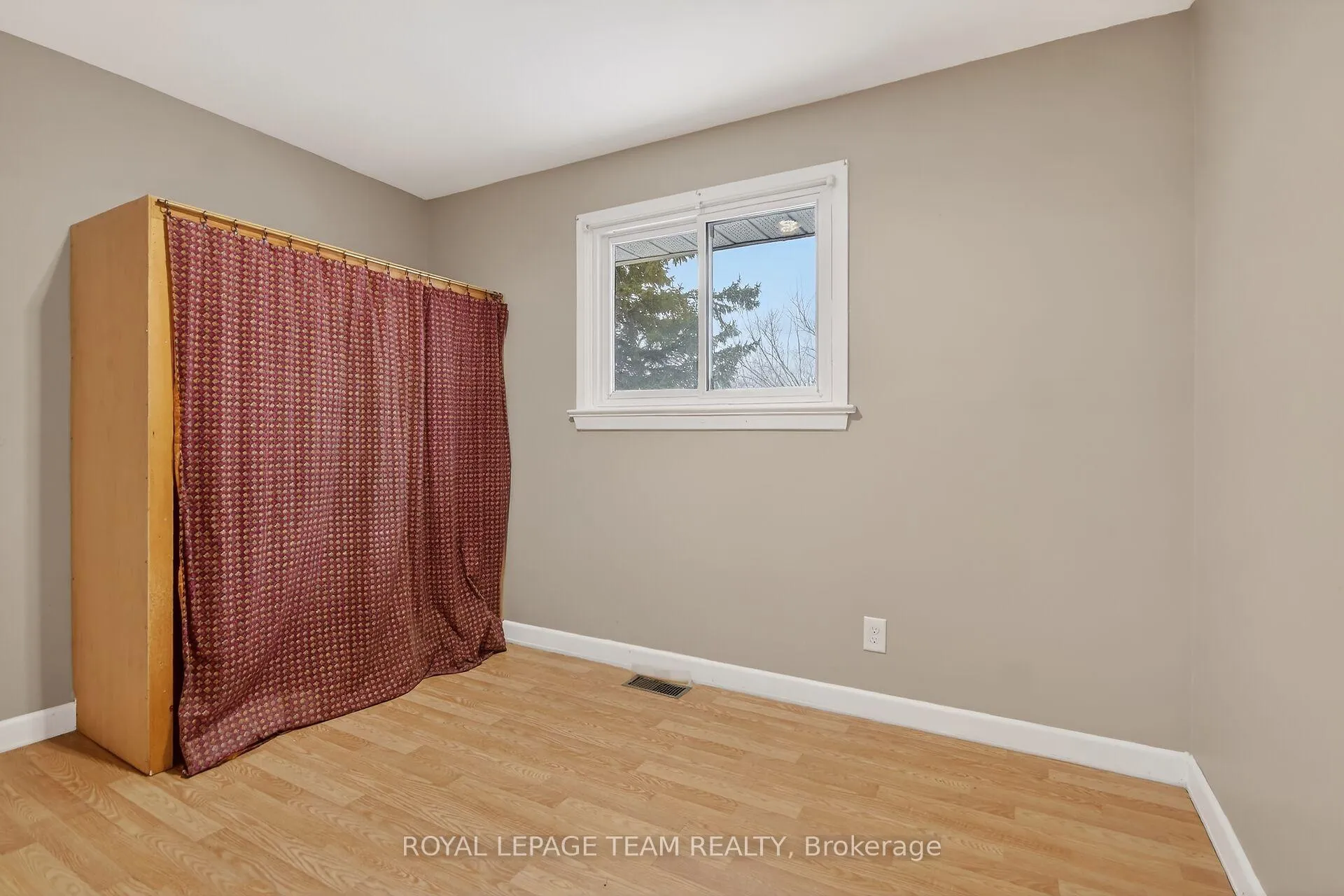 Photo 20 of 15 Savage Drive, Ottawa, Stittsville (Central) — HOMEH