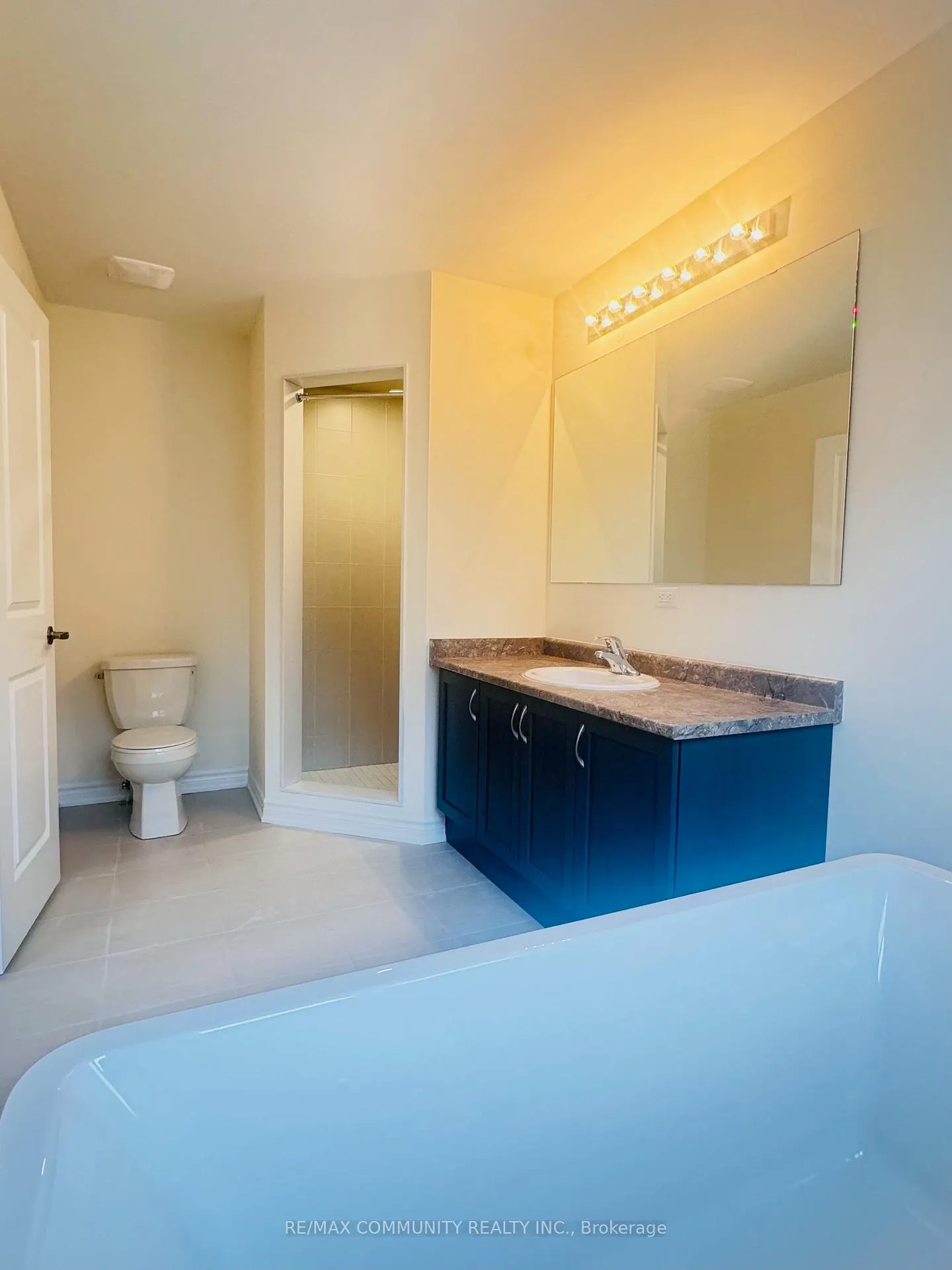 Photo 11 of 2506 Athena Path, Pickering, Rural Pickering — HOMEH