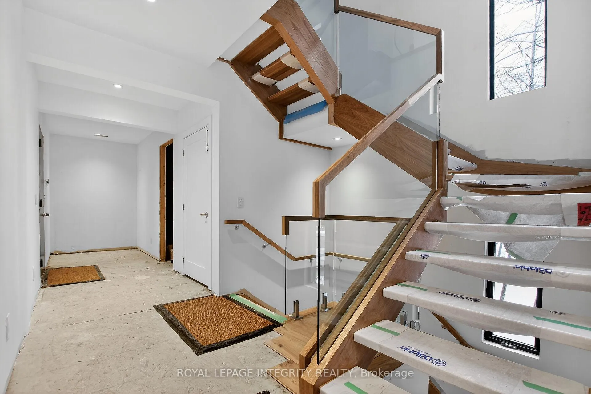Photo 10 of 112 Queen Elizabeth Drive, Ottawa, Ottawa Centre/Golden Triangle — HOMEH