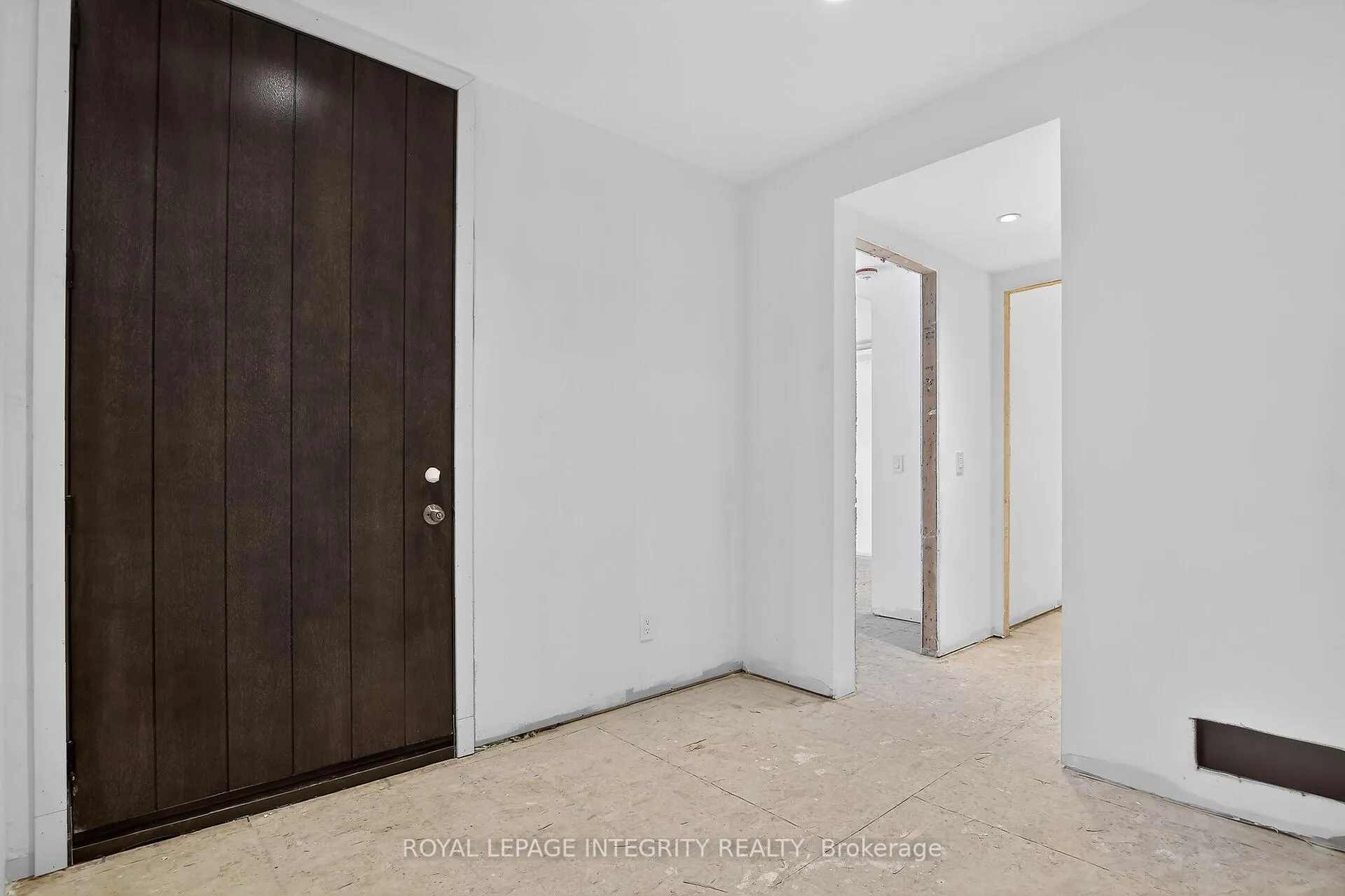 Photo 12 of 112 Queen Elizabeth Drive, Ottawa, Ottawa Centre/Golden Triangle — HOMEH