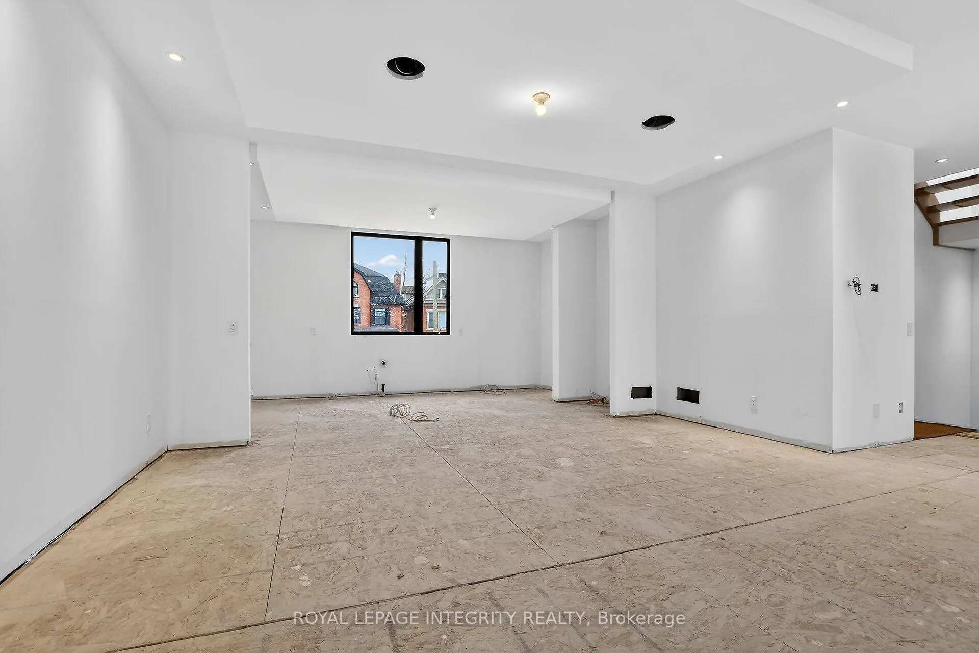 Photo 27 of 112 Queen Elizabeth Drive, Ottawa, Ottawa Centre/Golden Triangle — HOMEH