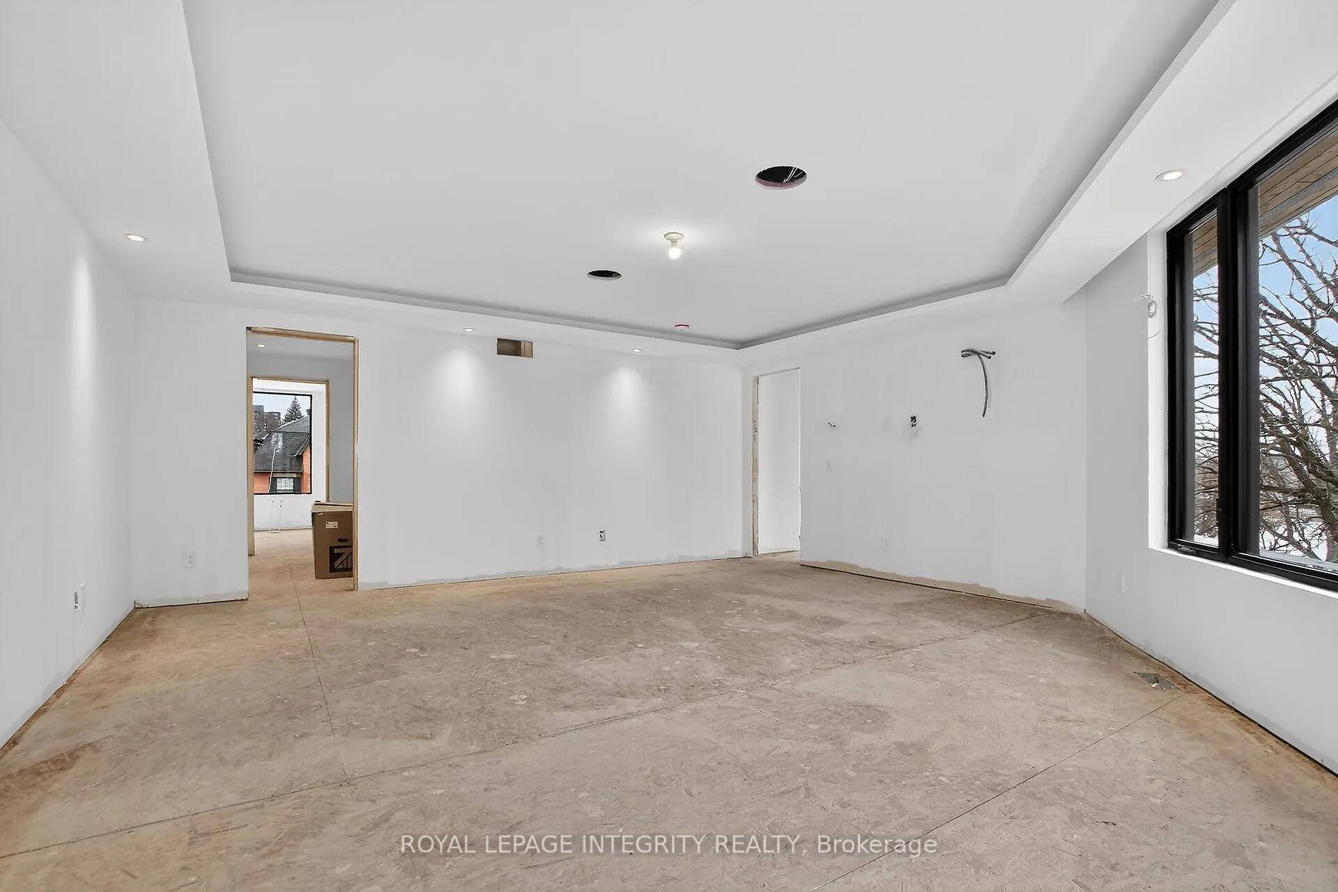 Photo 40 of 112 Queen Elizabeth Drive, Ottawa, Ottawa Centre/Golden Triangle — HOMEH