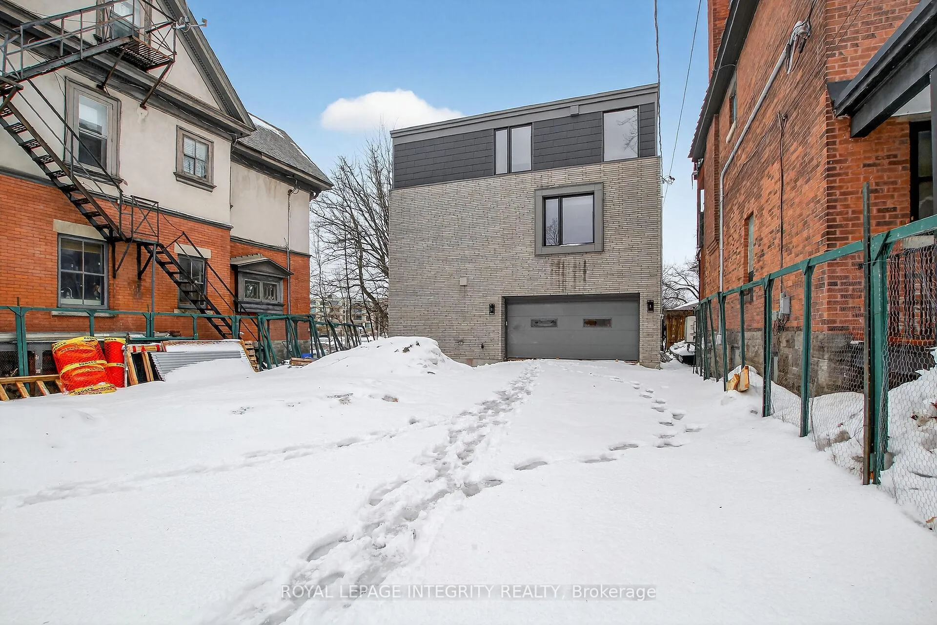 Photo 69 of 112 Queen Elizabeth Drive, Ottawa, Ottawa Centre/Golden Triangle — HOMEH