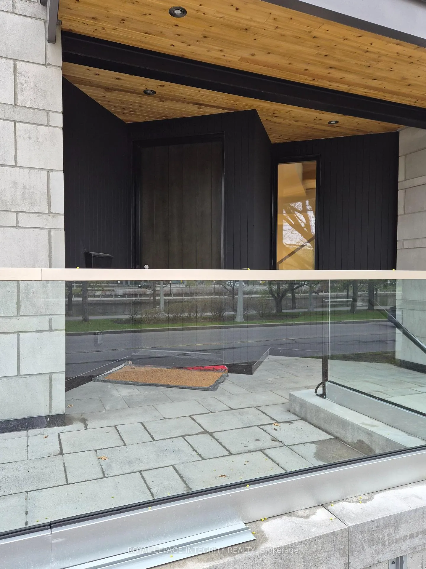 Photo 8 of 112 Queen Elizabeth Drive, Ottawa, Ottawa Centre/Golden Triangle — HOMEH