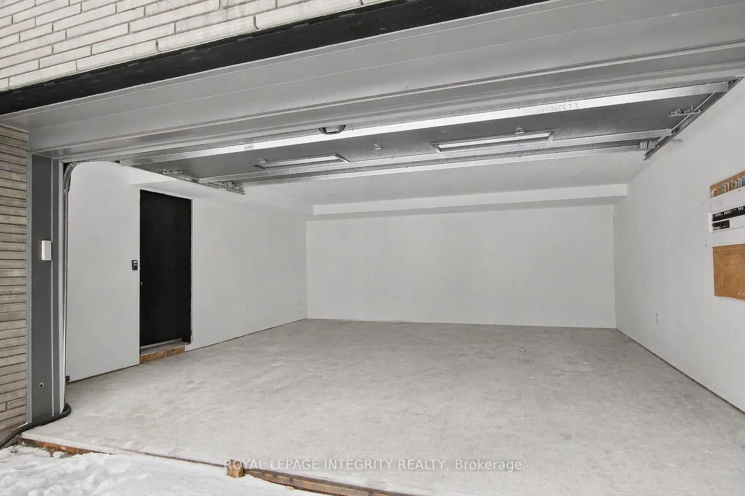 Photo 67 of 112 Queen Elizabeth Drive, Ottawa, Ottawa Centre/Golden Triangle — HOMEH