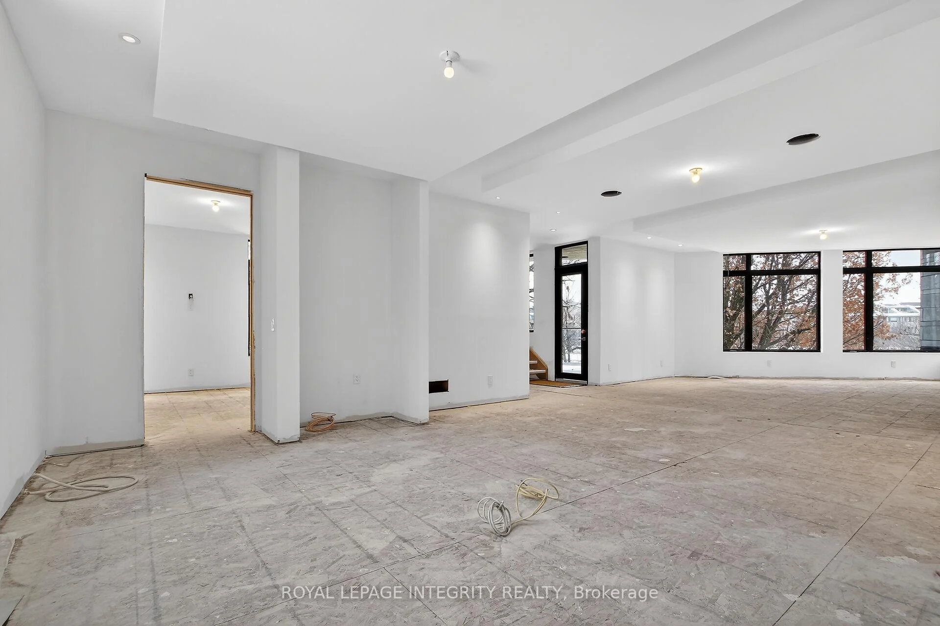 Photo 29 of 112 Queen Elizabeth Drive, Ottawa, Ottawa Centre/Golden Triangle — HOMEH