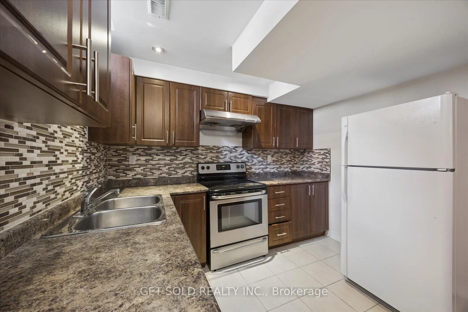 Photo 40 of 25 Mountain Gorge Road, Brampton, Sandringham-Wellington — HOMEH
