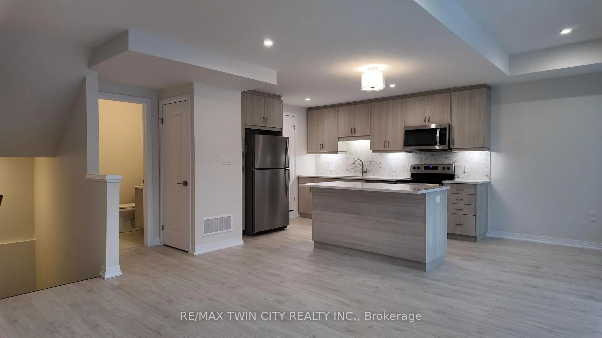 Photo 1 of Unit C055, 525 Erinbrook Drive, Kitchener — HOMEH