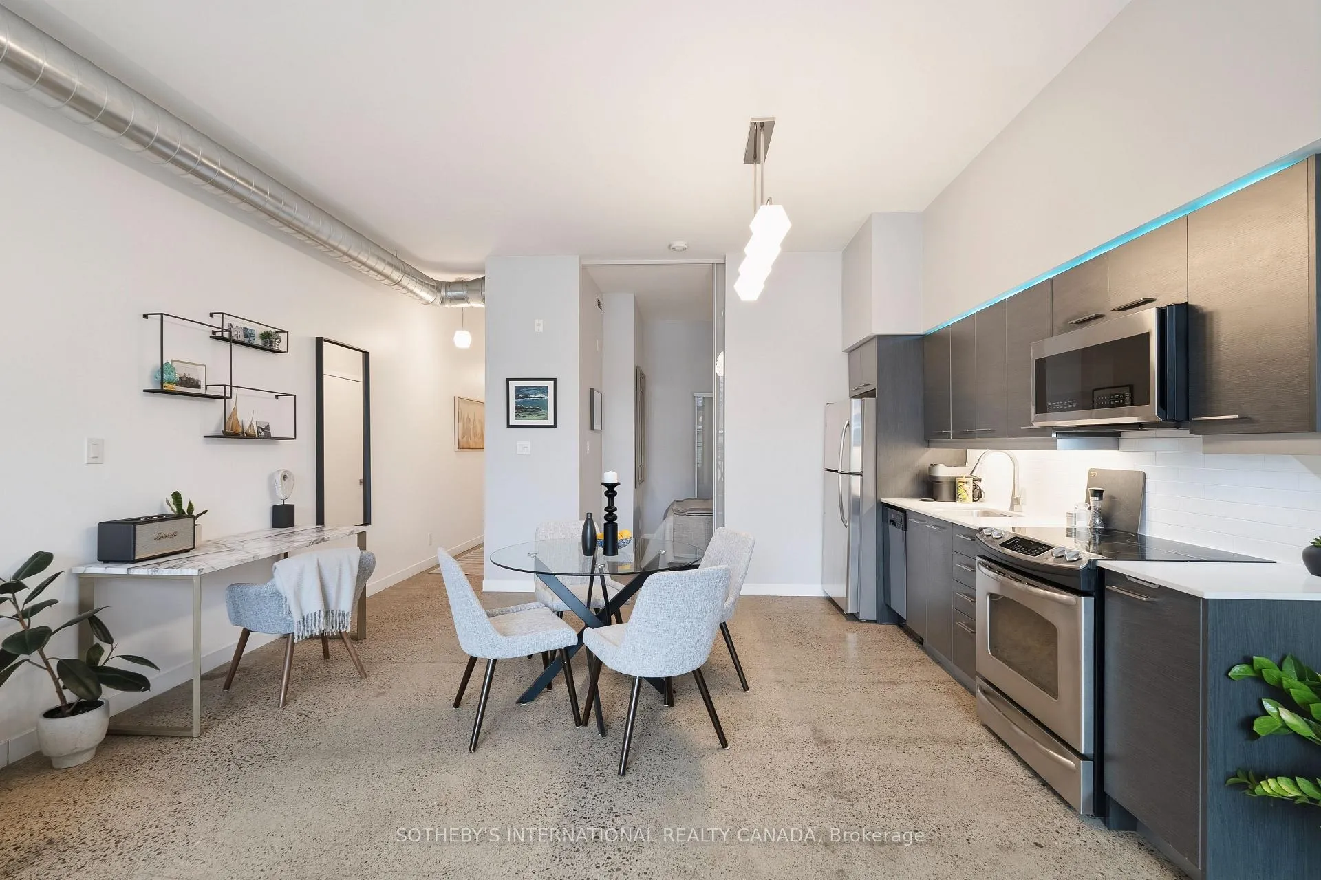 Photo 7 of Unit 215, 510 King Street E, Toronto, Moss Park — HOMEH