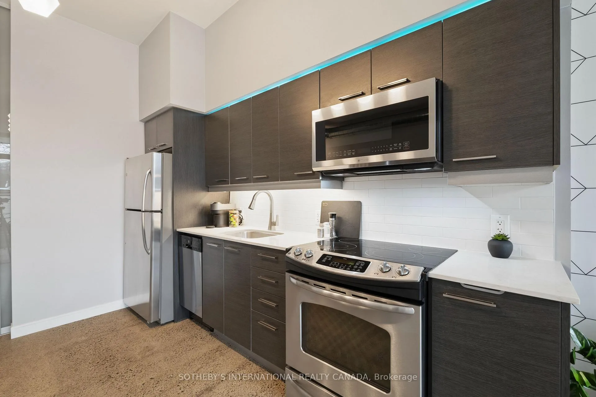 Photo 9 of Unit 215, 510 King Street E, Toronto, Moss Park — HOMEH